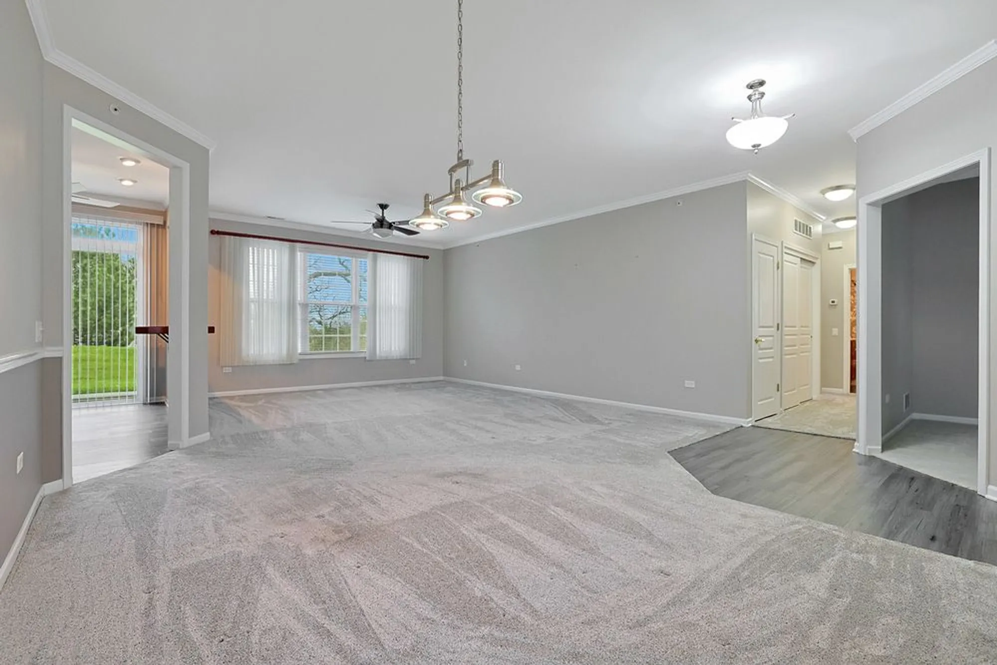 Property Slideshow image 6 of 25 | 13322 arboretum ln, Huntley, IL, 60142