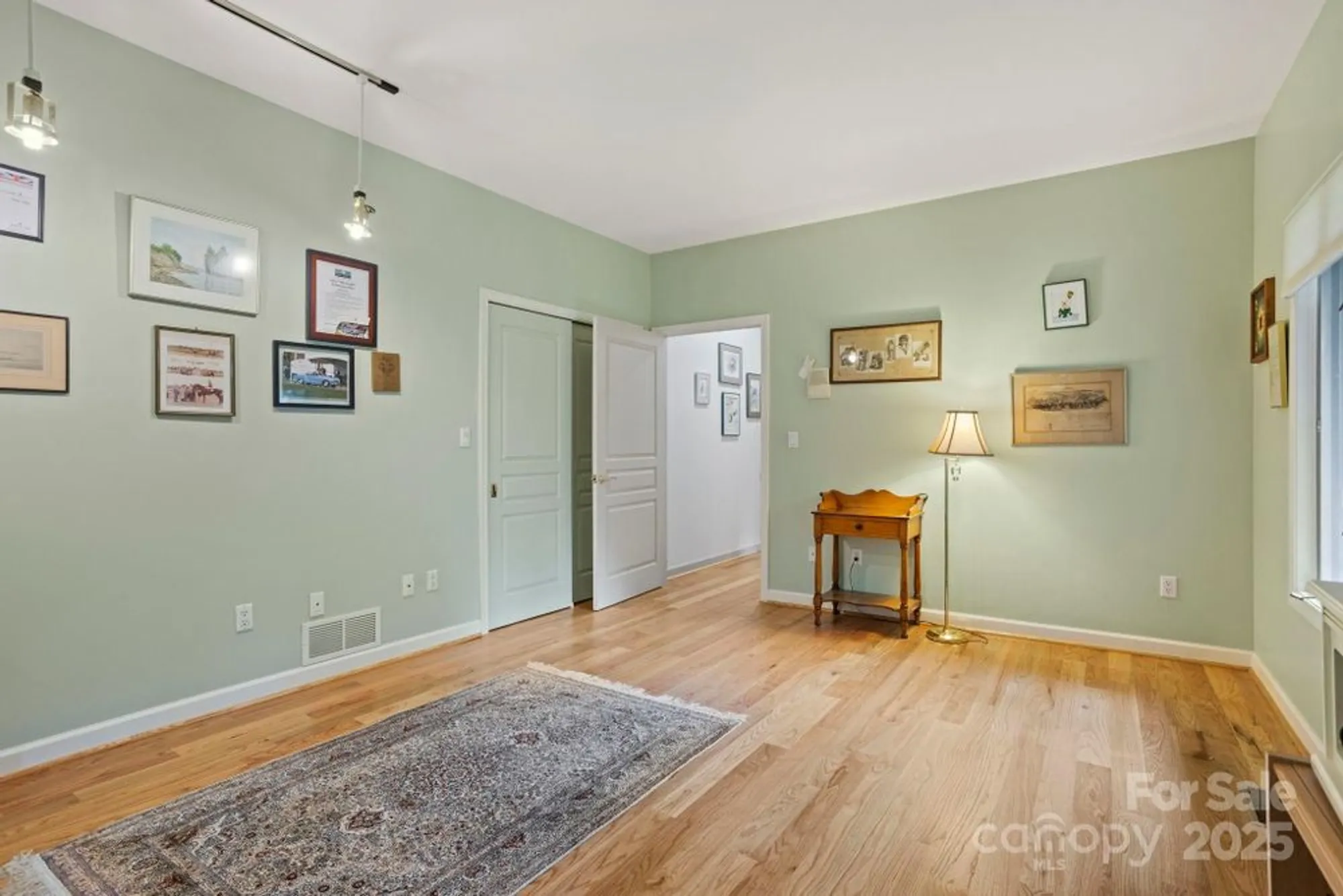 Property Slideshow image 31 of 48 | 100 elmridge dr, Flat Rock, NC, 28731