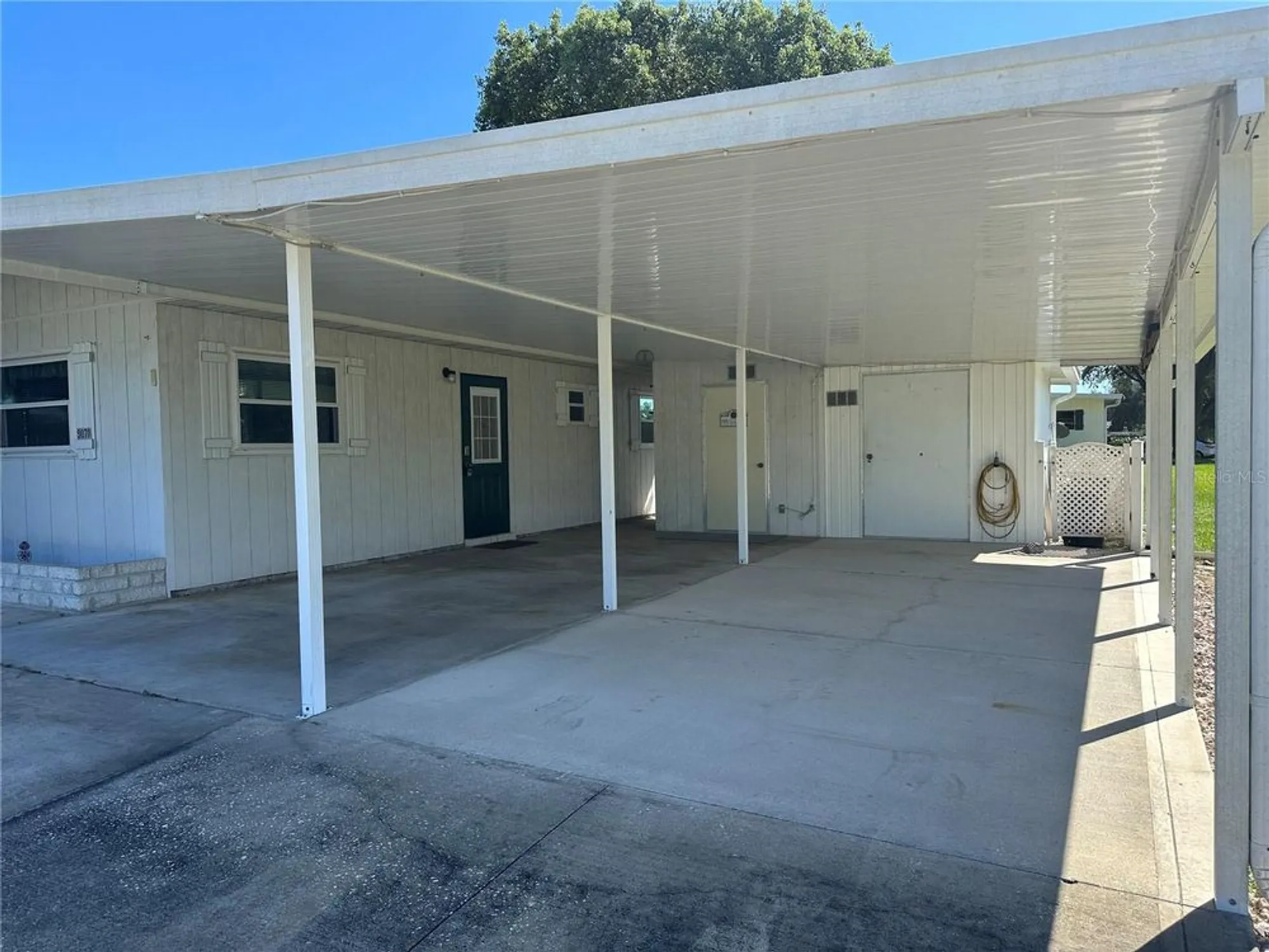 Property Slideshow image 2 of 28 | 9070 sw 101st ln, Ocala, FL, 34481