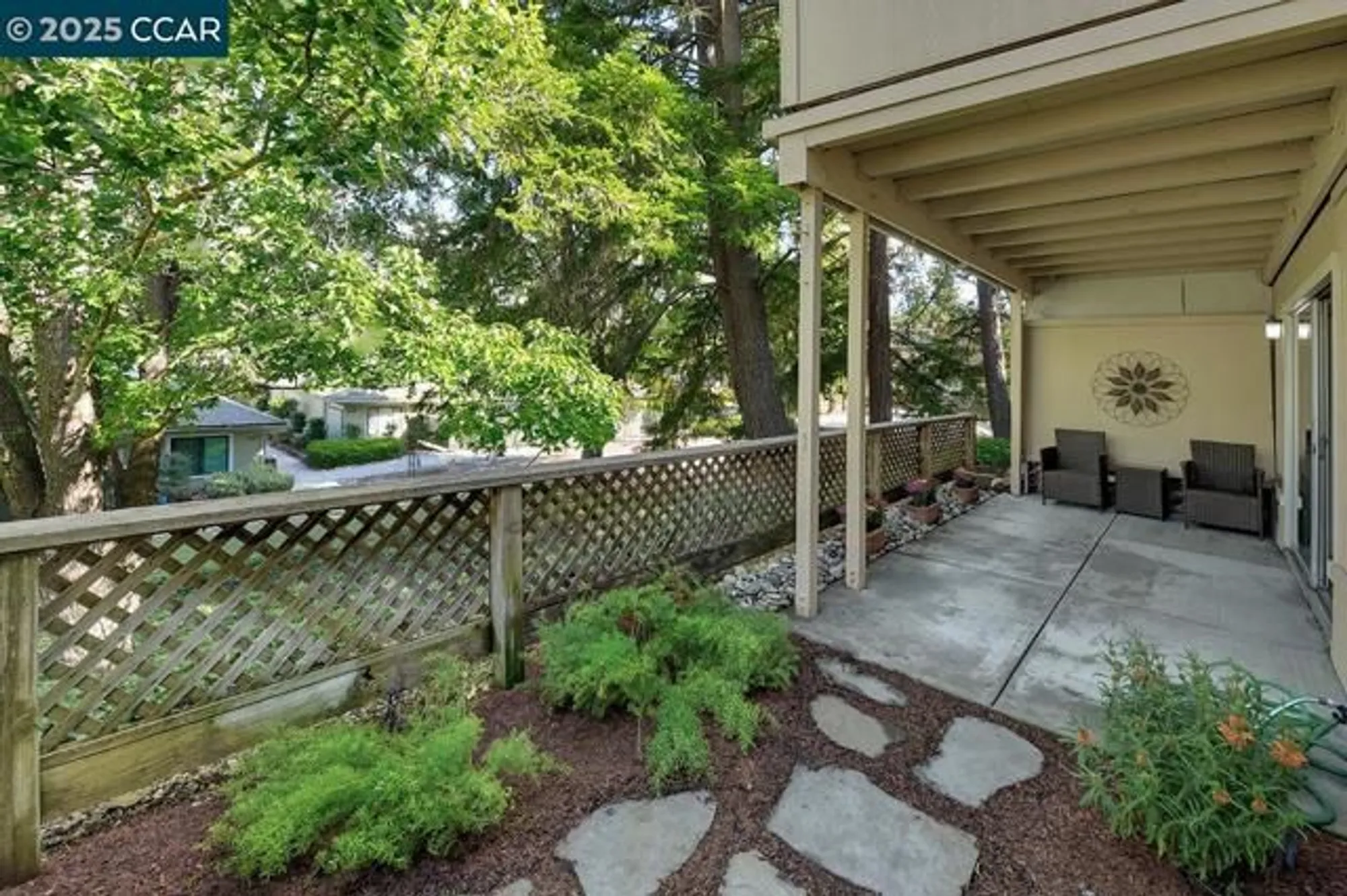 Property Slideshow image 19 of 53 | 1136 rockledge ln apt 6, Walnut Creek, CA, 94595