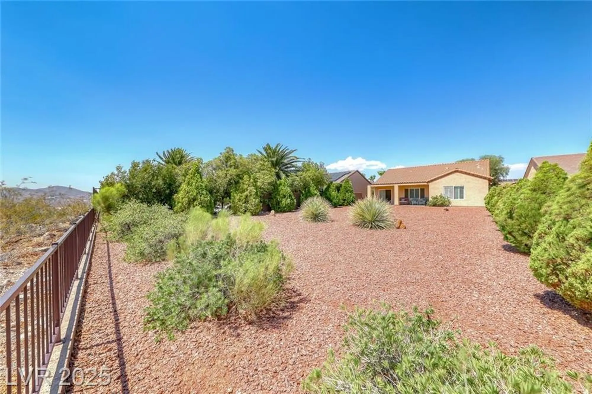 Property Slideshow image 34 of 55 | 2321 whites ferry ct, Henderson, NV, 89044