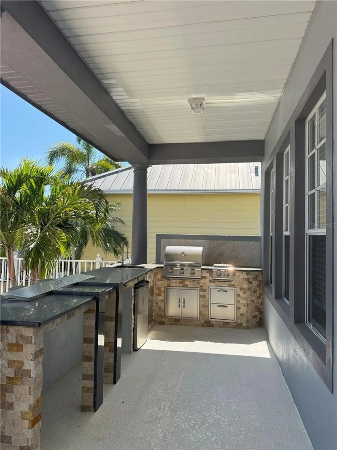 Property Slideshow image 43 of 100 | 625 mirabay blvd, Apollo Beach, FL, 33572
