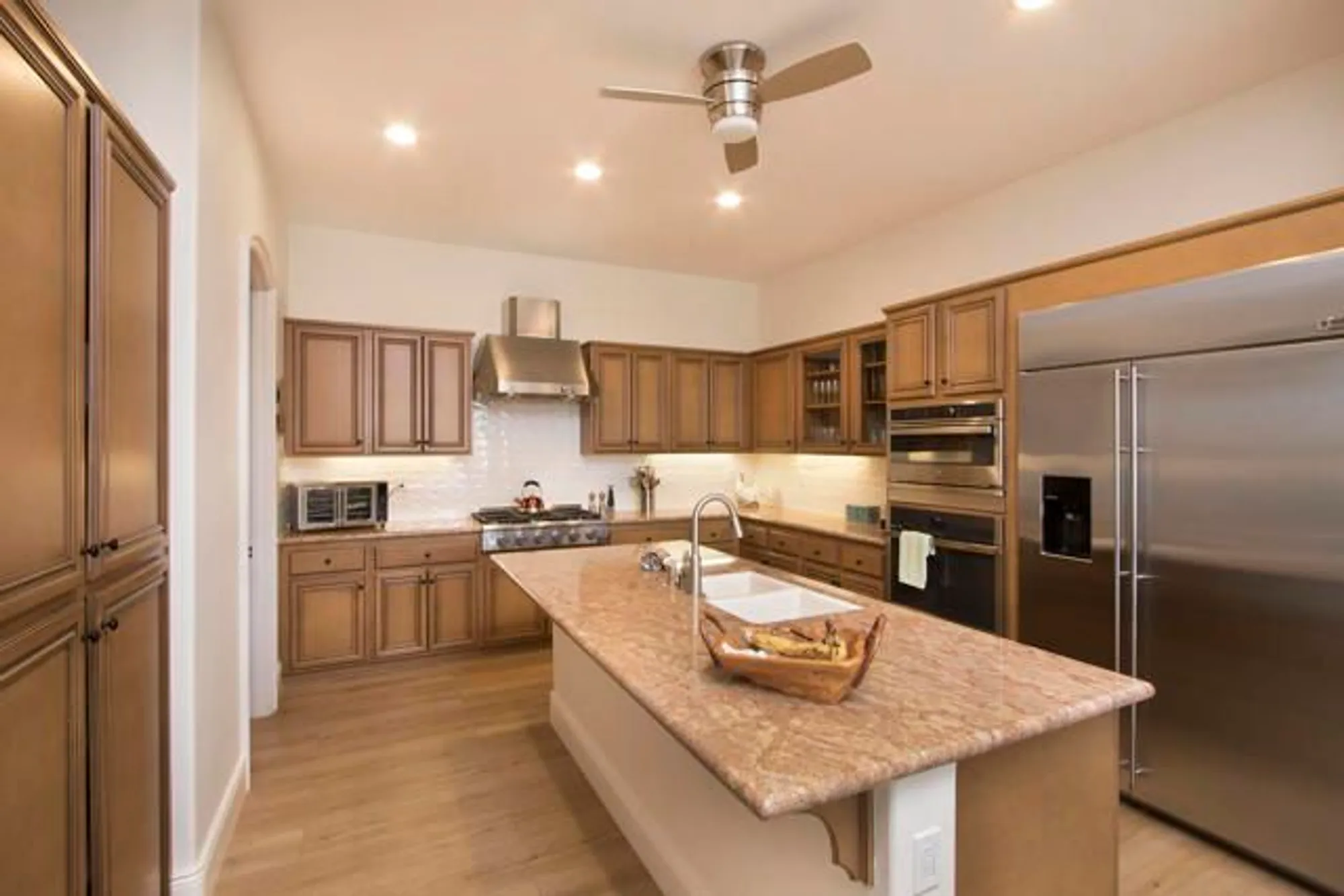 Property Slideshow image 16 of 53 | 81478 golden poppy way, La Quinta, CA, 92253