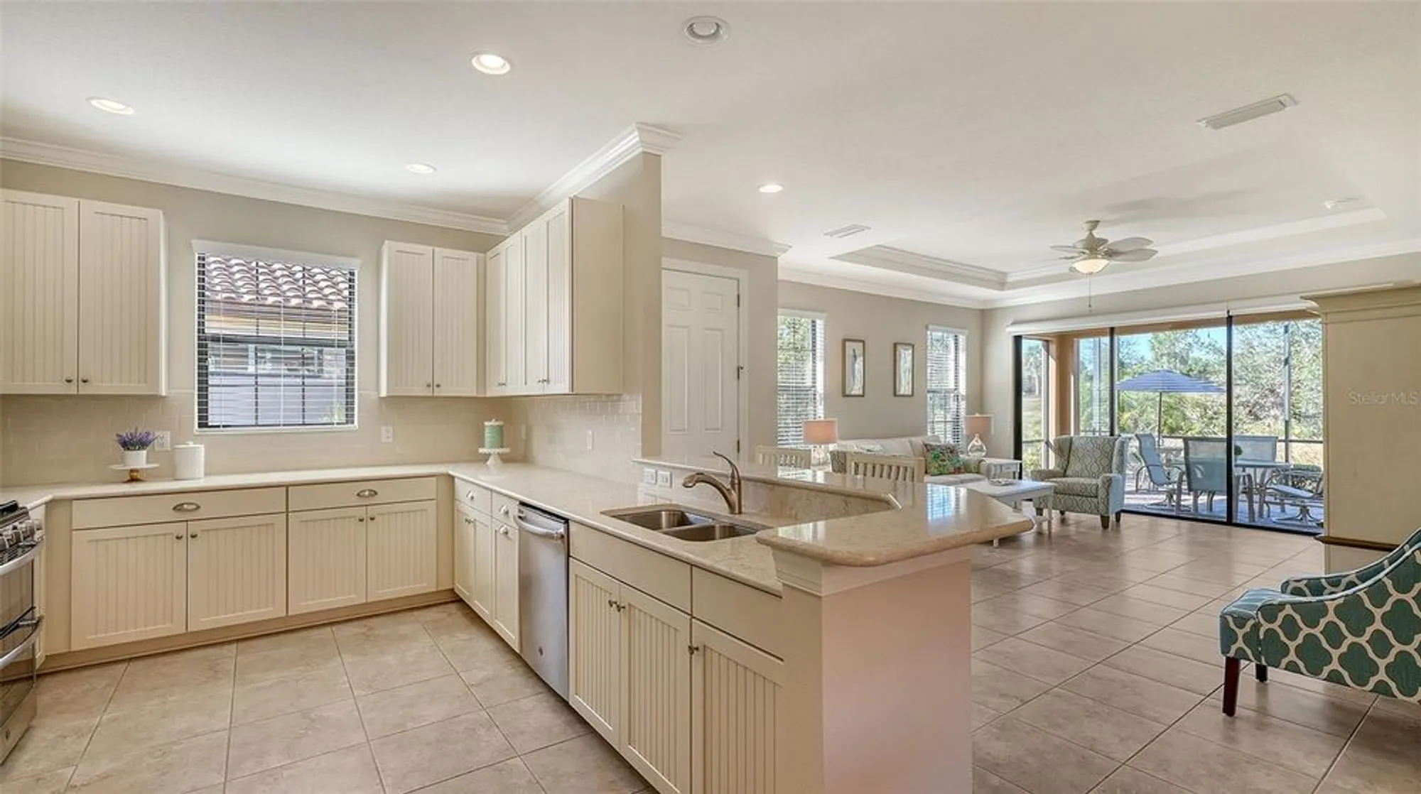 Property Slideshow image 11 of 61 | 12667 sorrento way, Bradenton, FL, 34211