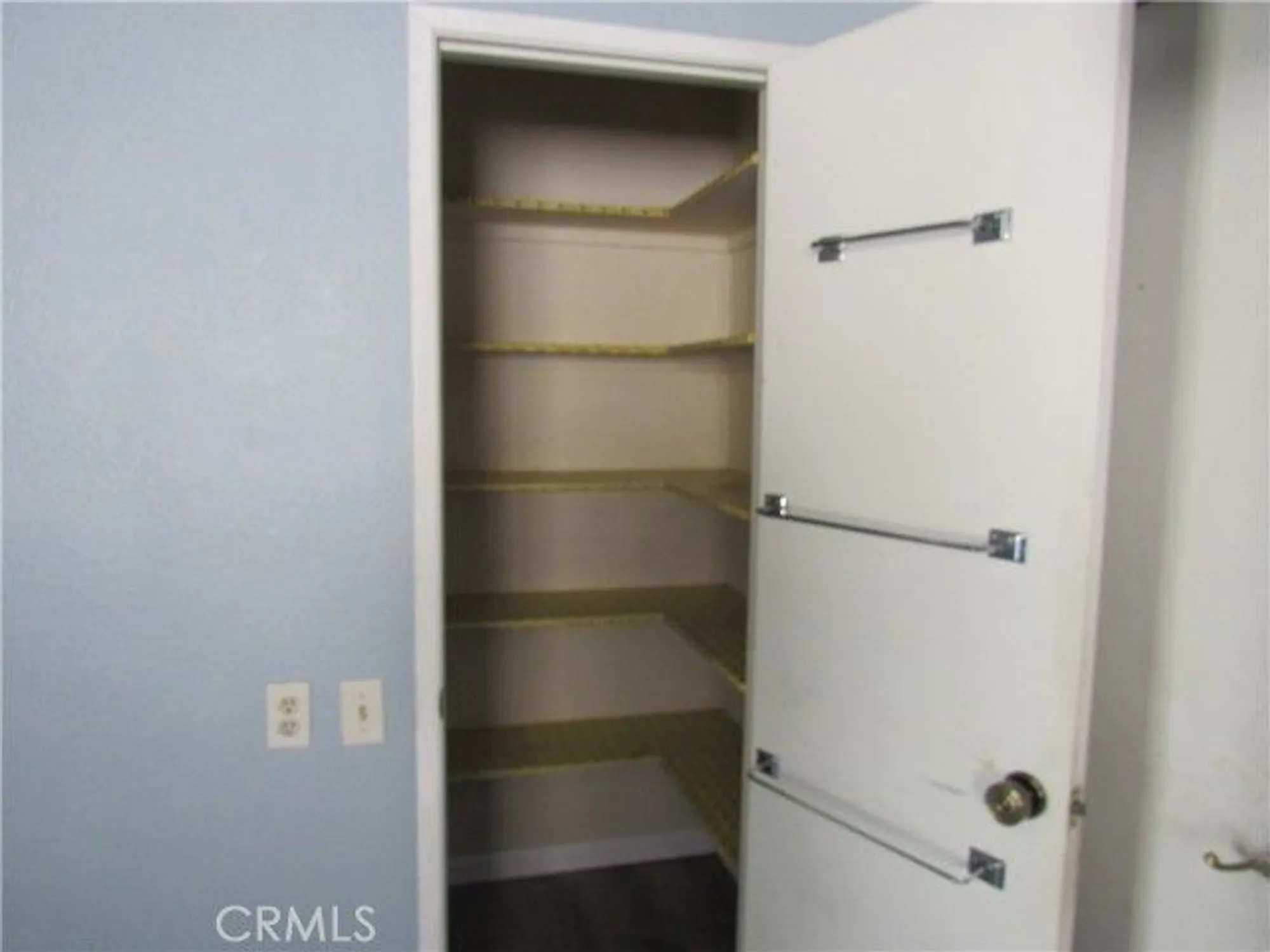 Property Slideshow image 10 of 40 | 28030 pebble beach dr, Menifee, CA, 92586