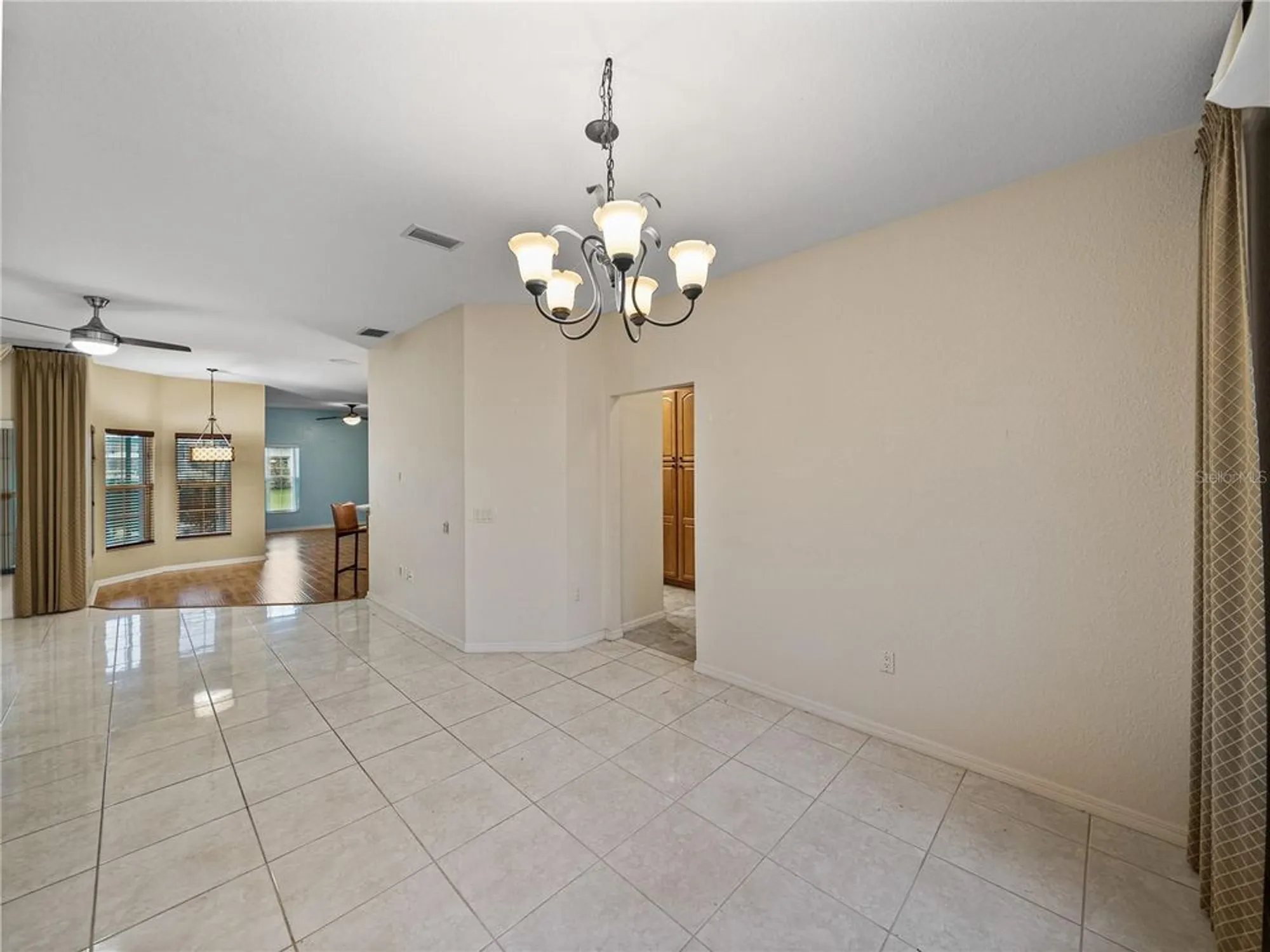 Property Slideshow image 9 of 75 | 4232 roebelenii dr, Lake Wales, FL, 33859