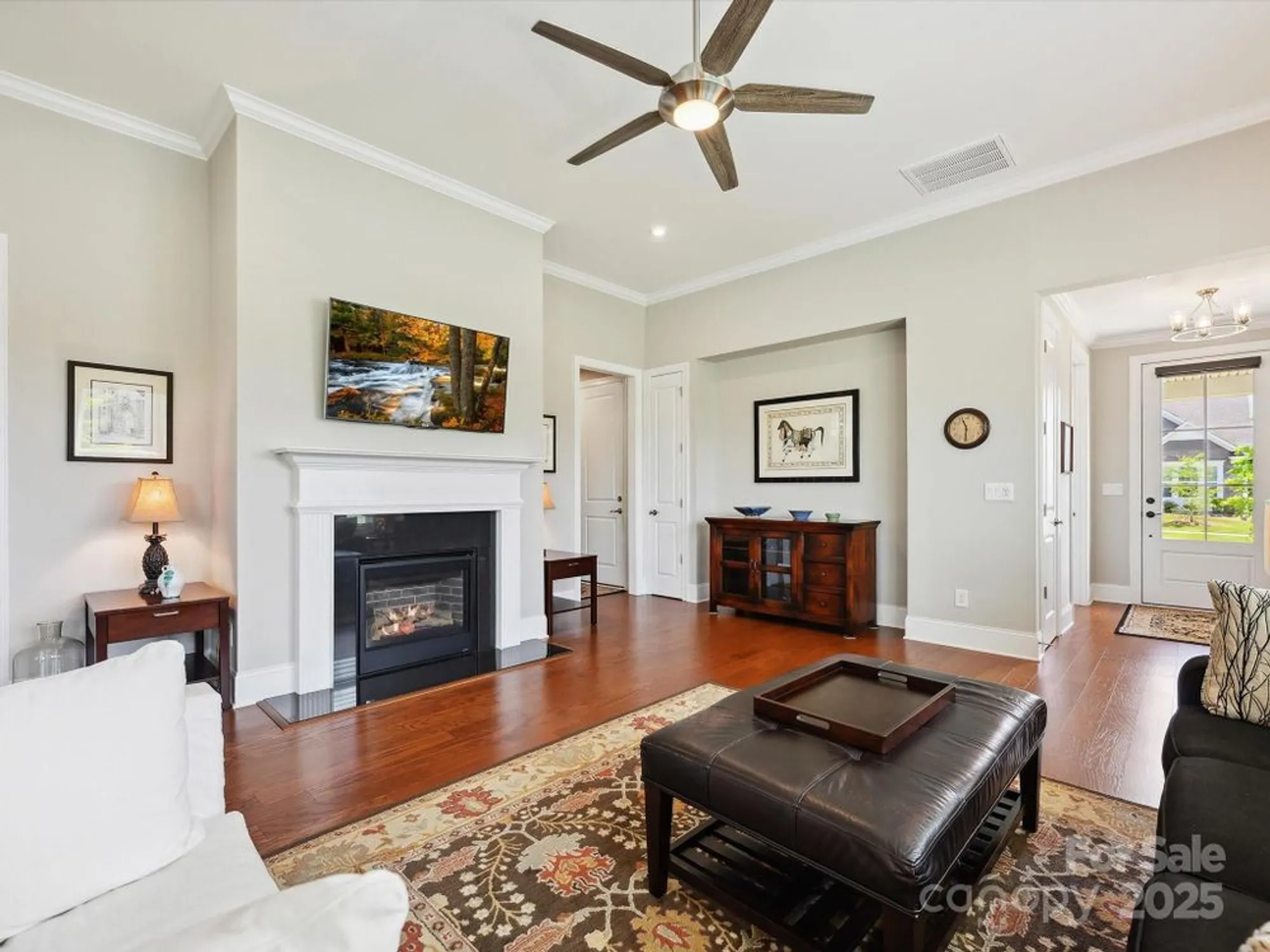 Property Slideshow image 9 of 34 | 10305 superb ln, Charlotte, NC, 28215