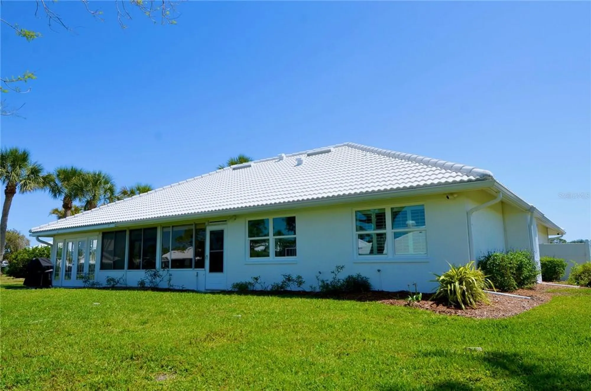 Property Slideshow image 49 of 77 | 611 paget dr, Venice, FL, 34293