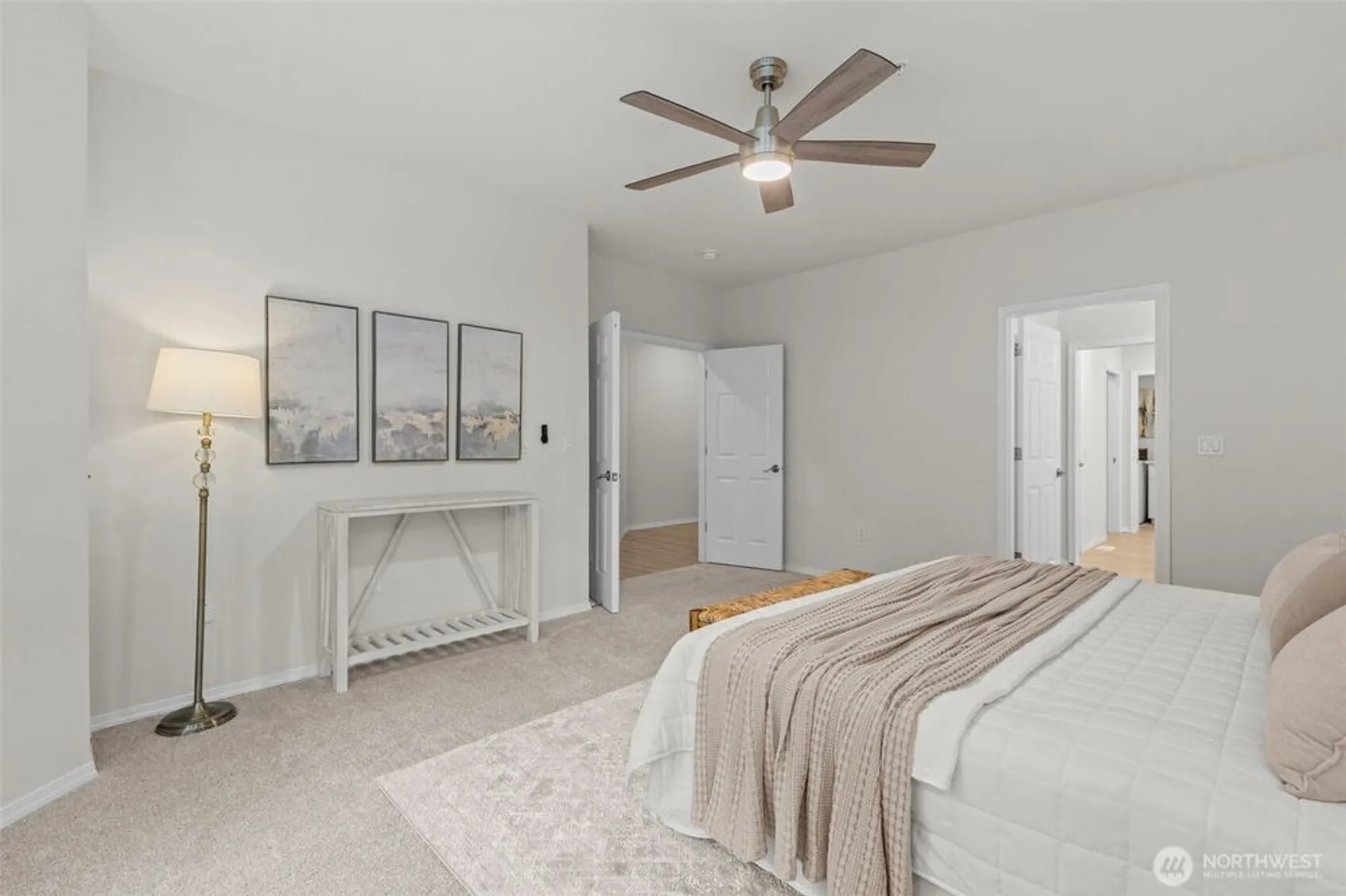 Property Slideshow image 19 of 40 | 22637 se 44th ln, Issaquah, WA, 98029