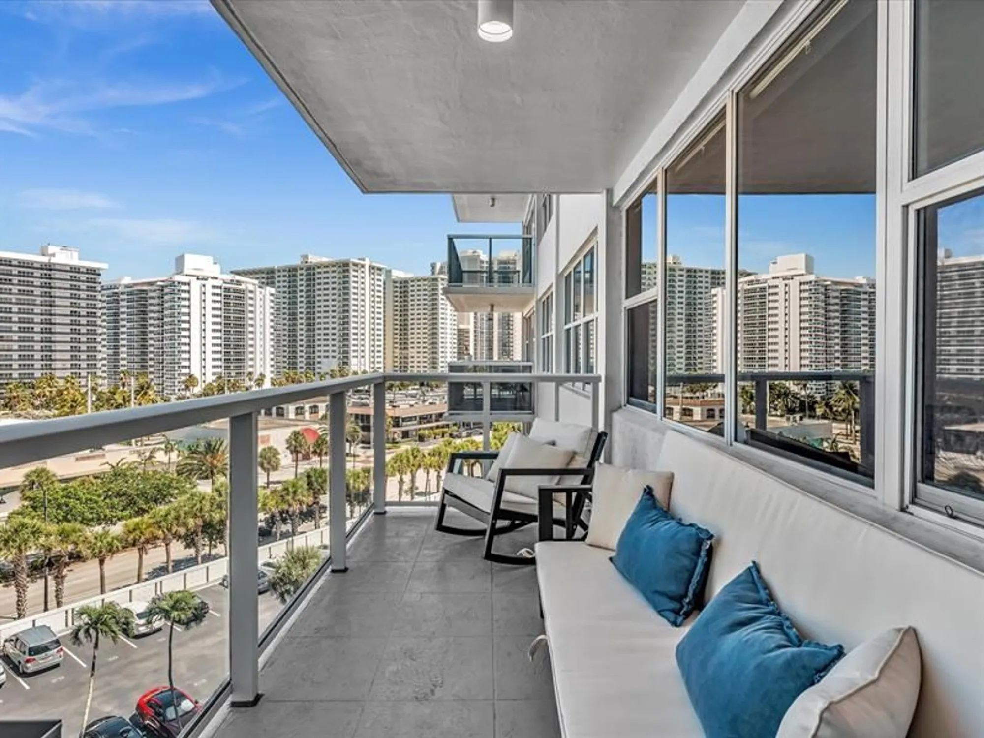 Property Slideshow image 10 of 44 | 3300 ne 36th st 714, Fort Lauderdale, FL, 33308