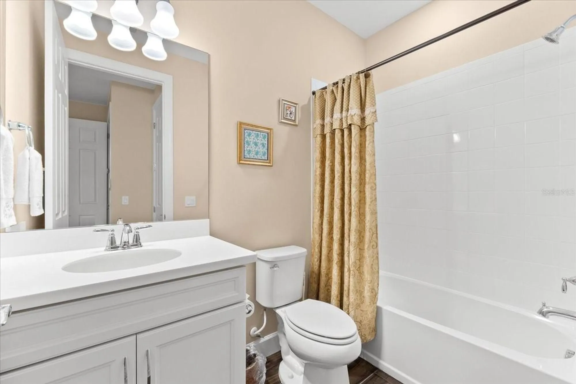 Property Slideshow image 12 of 96 | 17802 eastbrook ter, Lakewood Ranch, FL, 34202