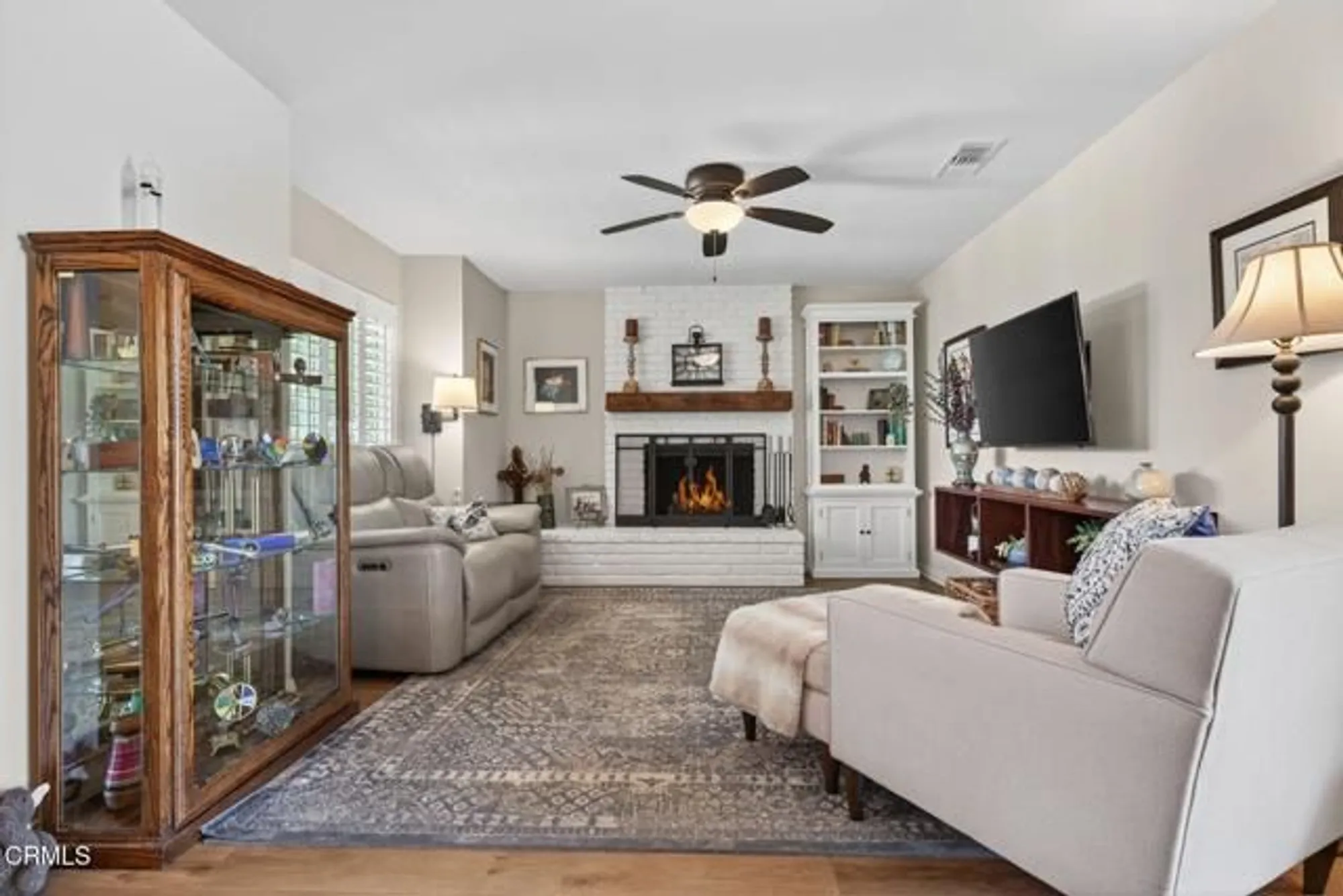 Property Slideshow image 20 of 63 | 271 e fiesta grn, Port Hueneme, CA, 93041