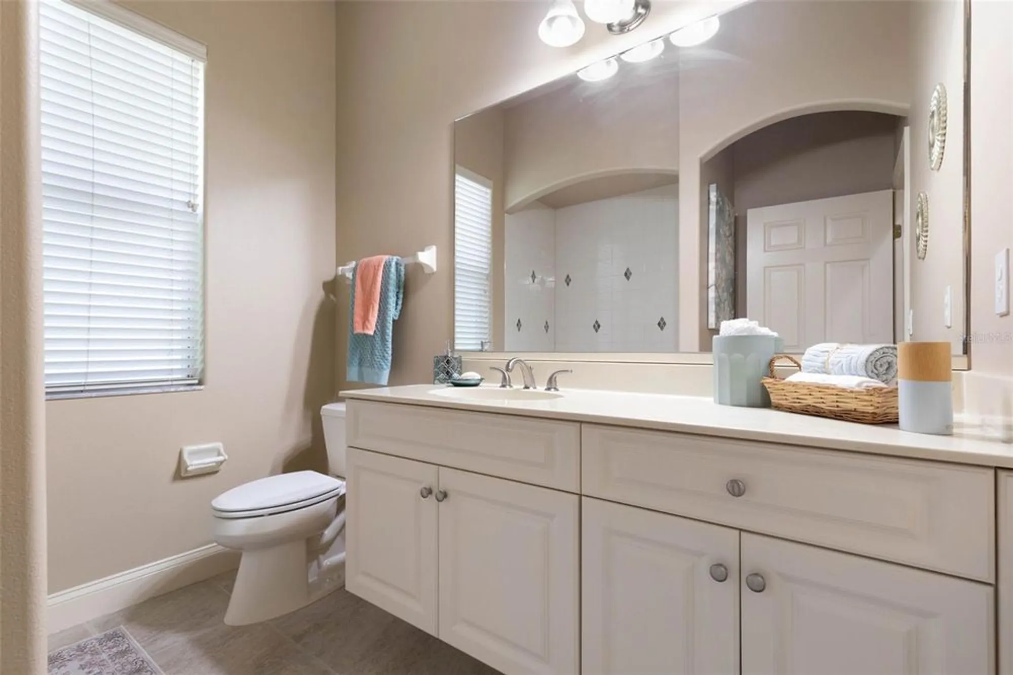 Property Slideshow image 33 of 89 | 3404 rexford cir, Ormond Beach, FL, 32174