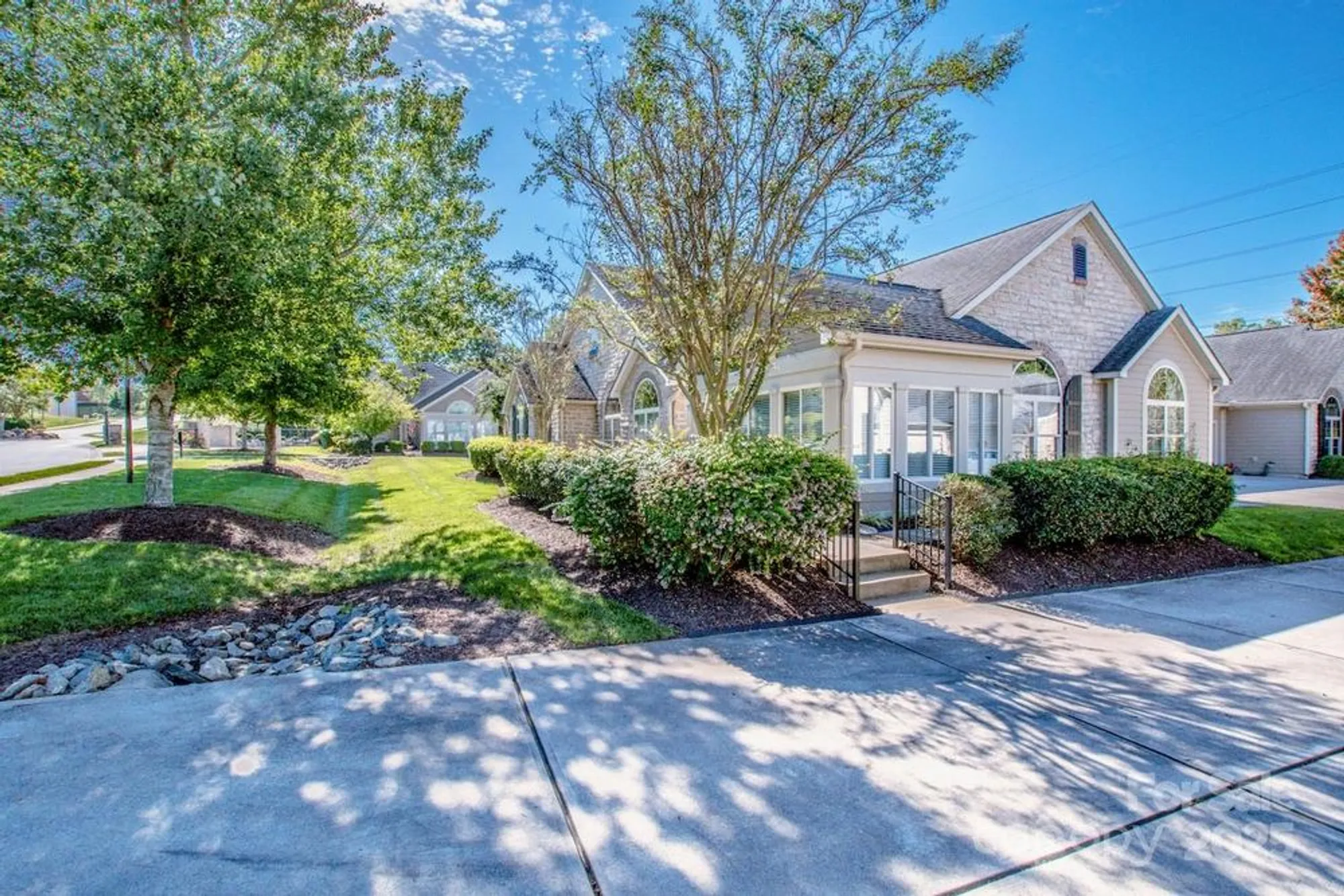 Property Slideshow image 5 of 25 | 4733 polo gate blvd, Charlotte, NC, 28216