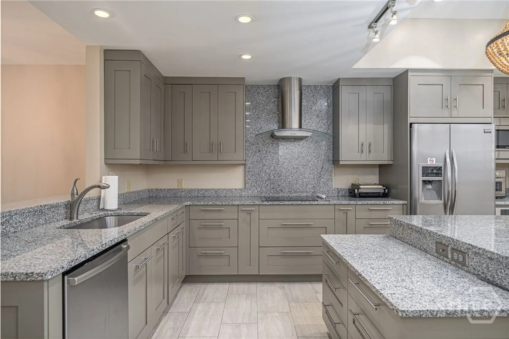 Property Slideshow image 4 of 26 | 65 dame kathryn dr, Savannah, GA, 31411