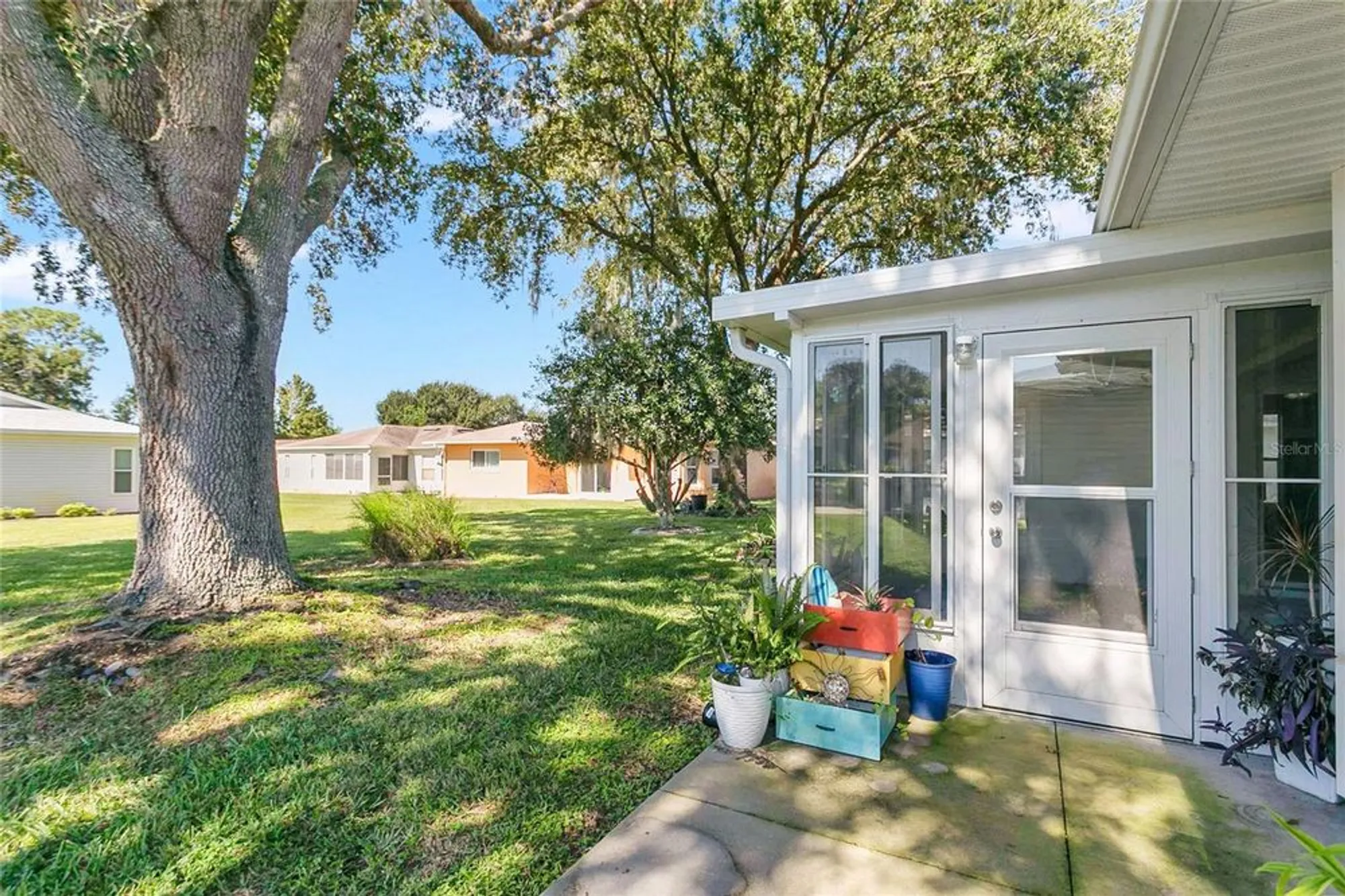 Property Slideshow image 28 of 46 | 32805 oak park dr, Leesburg, FL, 34748