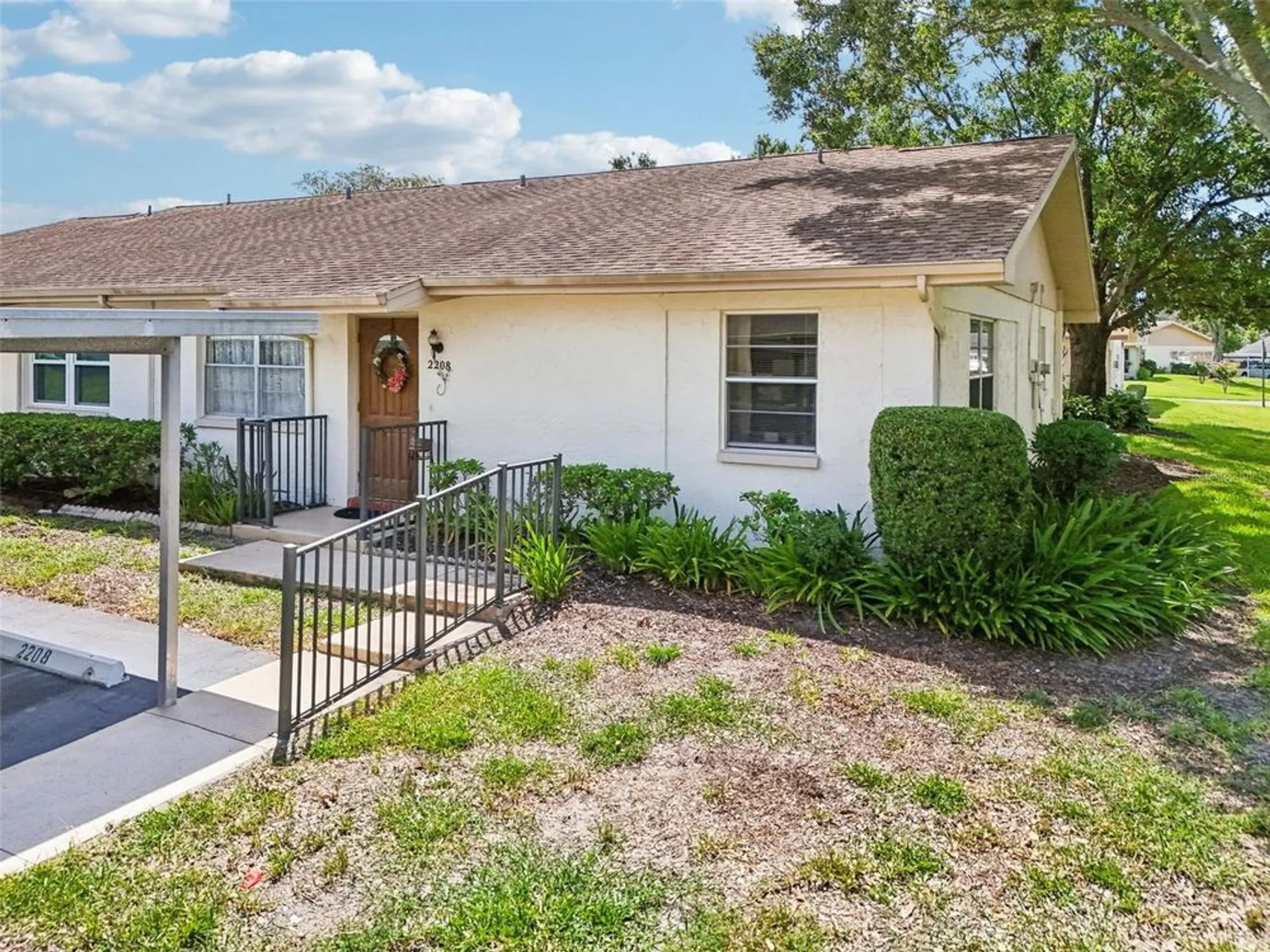 Property Slideshow image 47 of 51 | 2208 grenadier dr, Sun City Center, FL, 33573