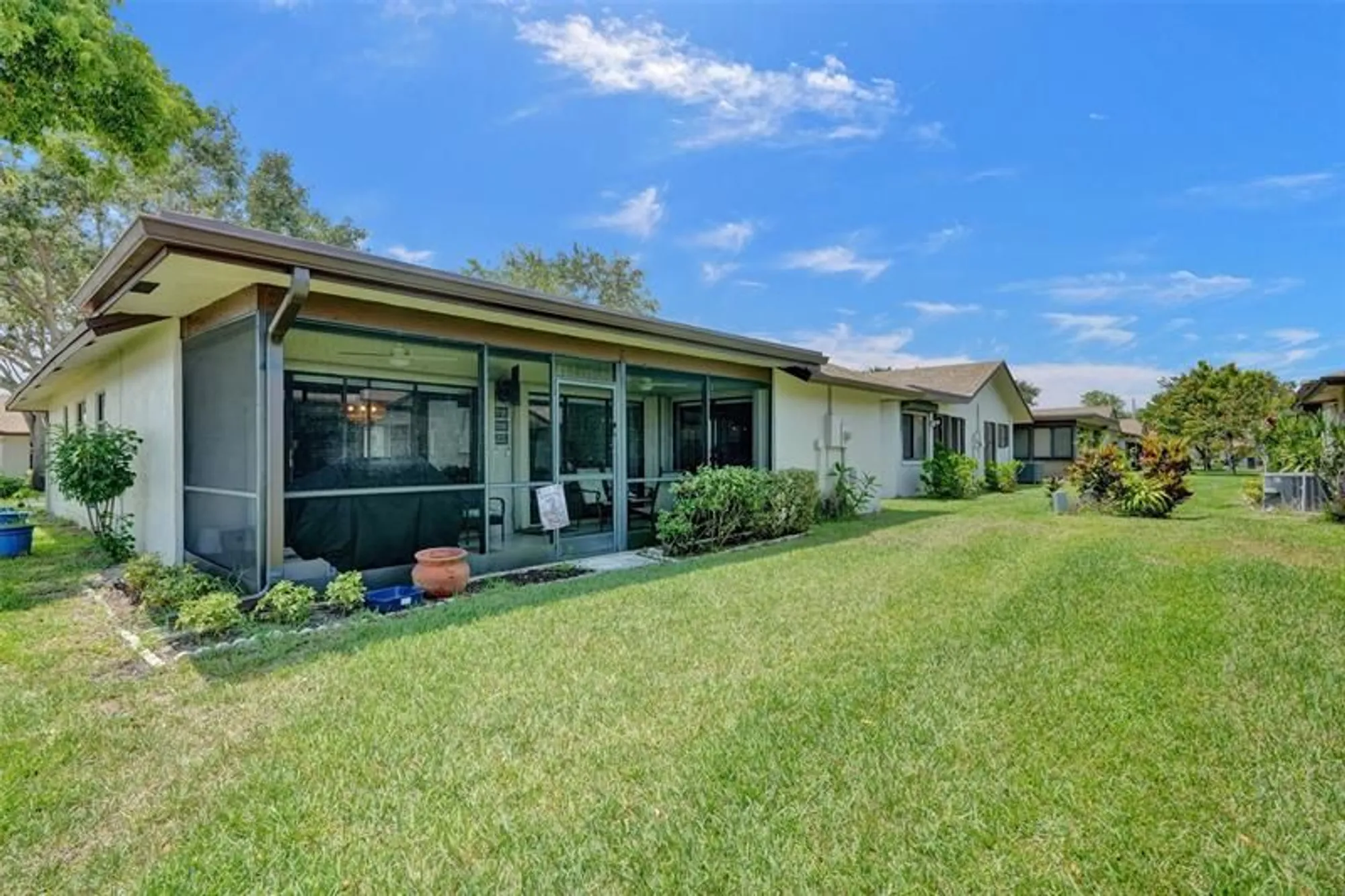 Property Slideshow image 41 of 80 | 1584 sw 22nd ter, Deerfield Beach, FL, 33442