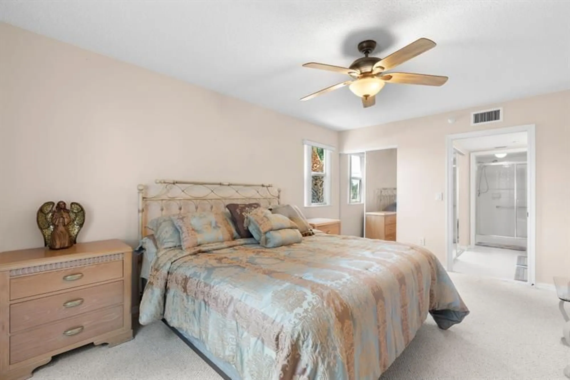 Property Slideshow image 18 of 24 | 7763 southampton ter 215, Tamarac, FL, 33321