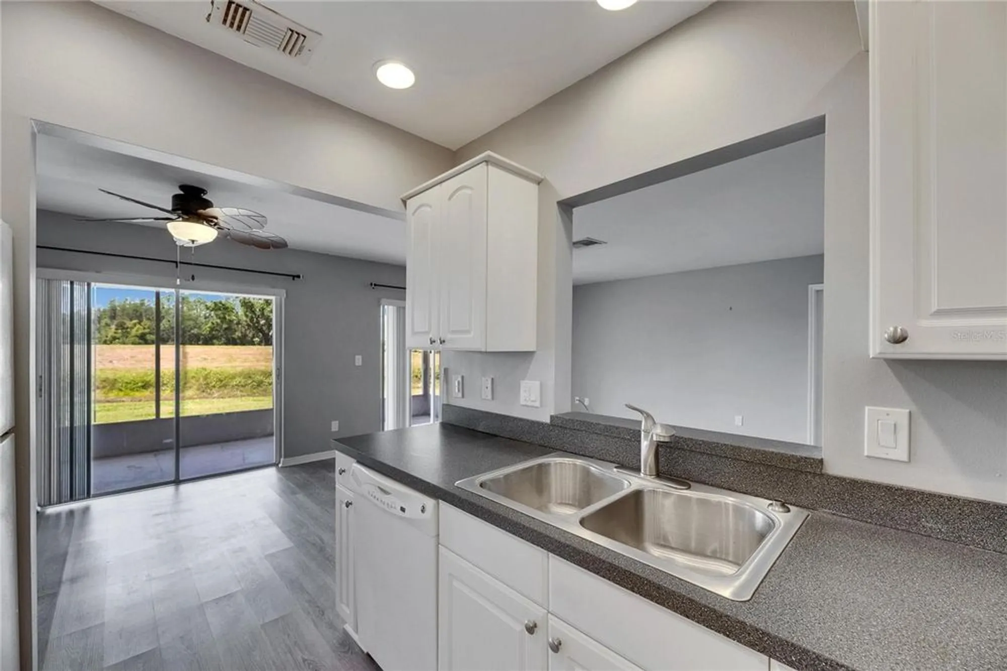 Property Slideshow image 23 of 48 | 2313 grenoble pl # 2313, Sun City Center, FL, 33573