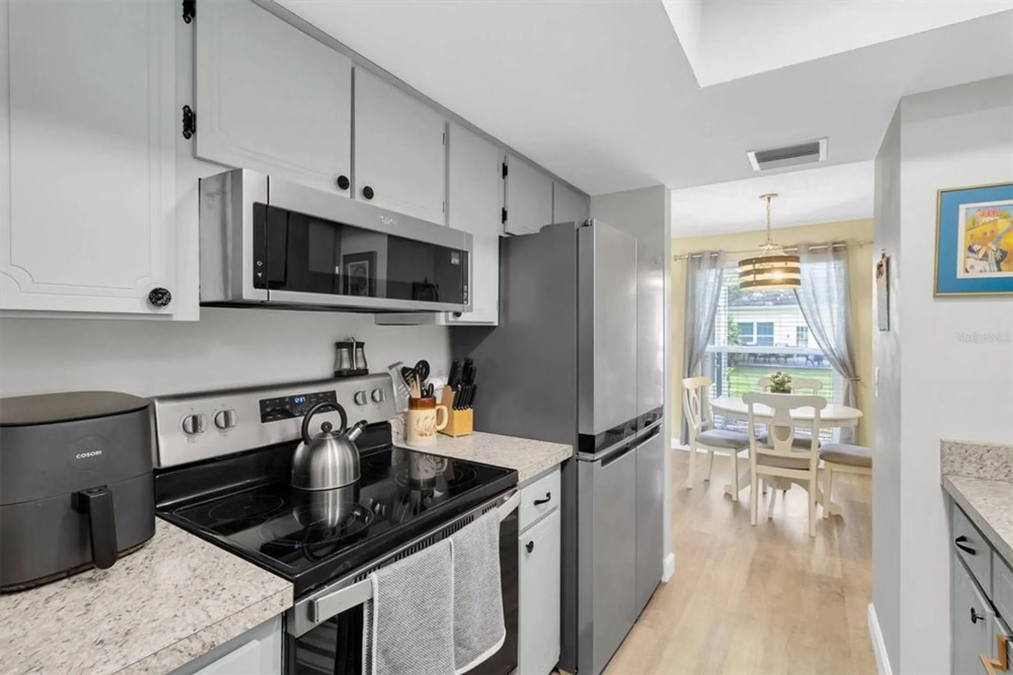 Property Slideshow image 9 of 40 | 2828 sherbrooke ln c, Palm Harbor, FL, 34684