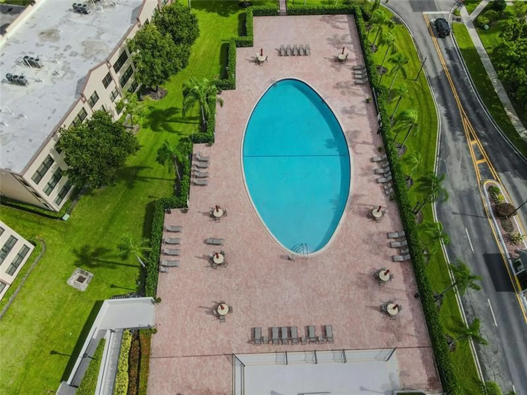 Property Slideshow image 23 of 25 | 10675 w clairmont cir # 202, Tamarac, FL, 33321