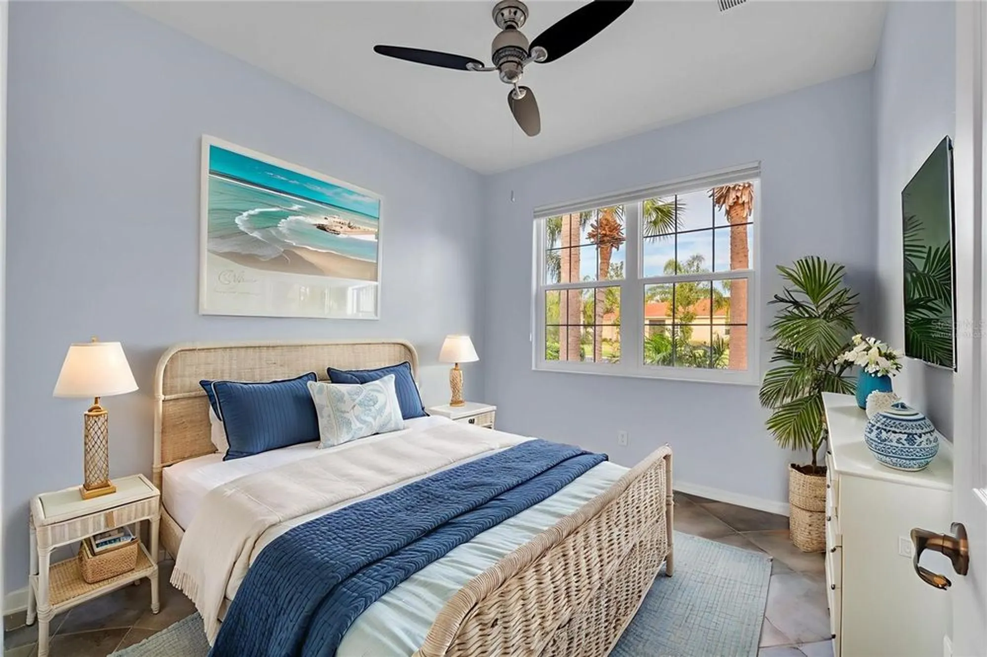 Property Slideshow image 18 of 44 | 15852 cobble mill dr, Wimauma, FL, 33598