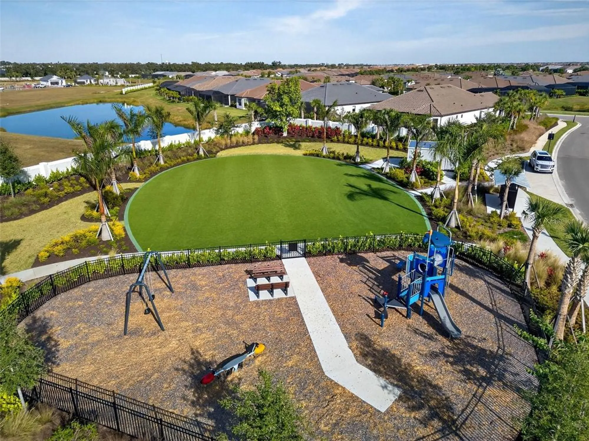 Property Slideshow image 90 of 100 | 3679 santa caterina blvd, Bradenton, FL, 34211