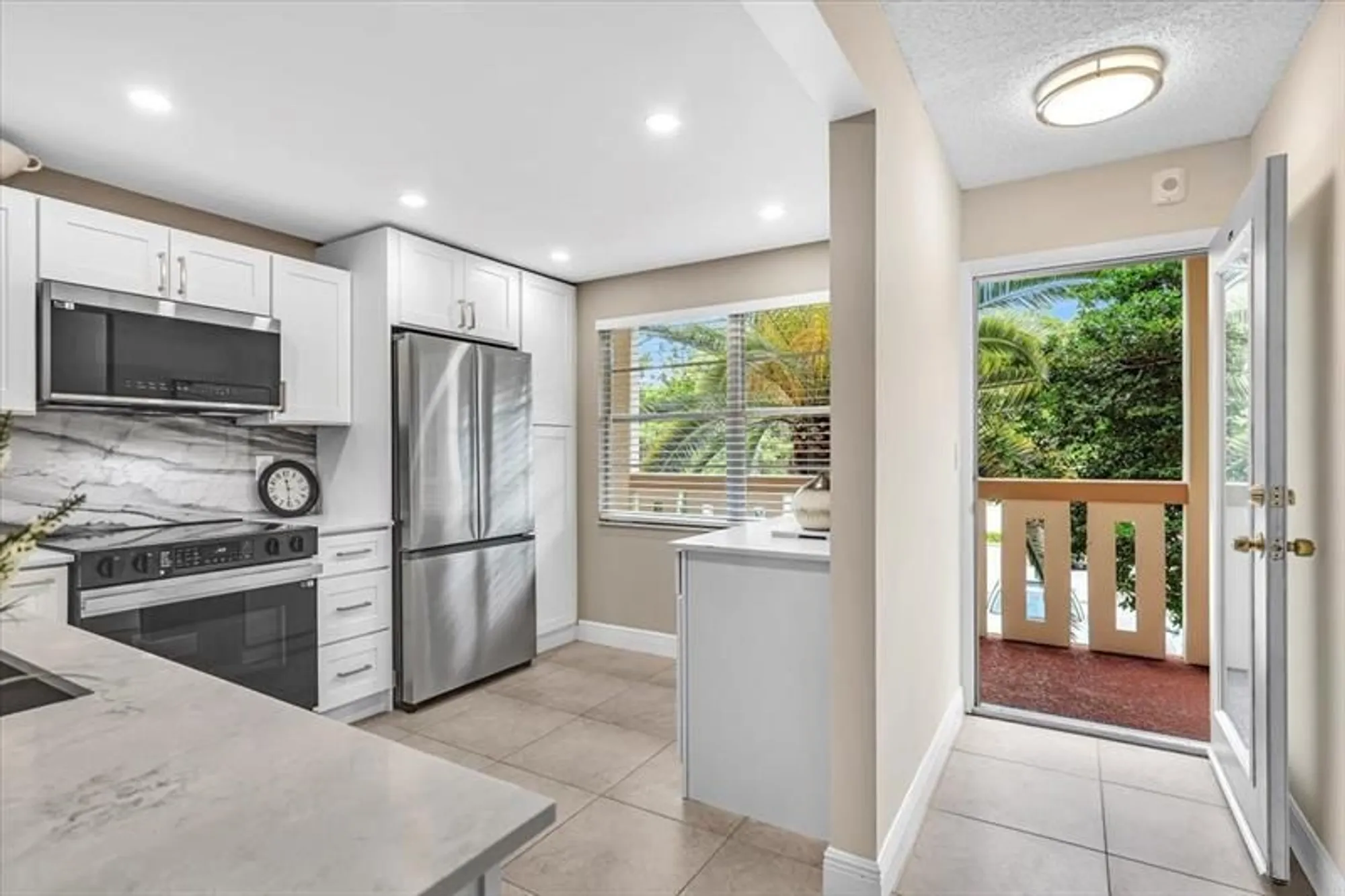 Property Slideshow image 5 of 40 | 2102 lucaya bnd k2, Coconut Creek, FL, 33066