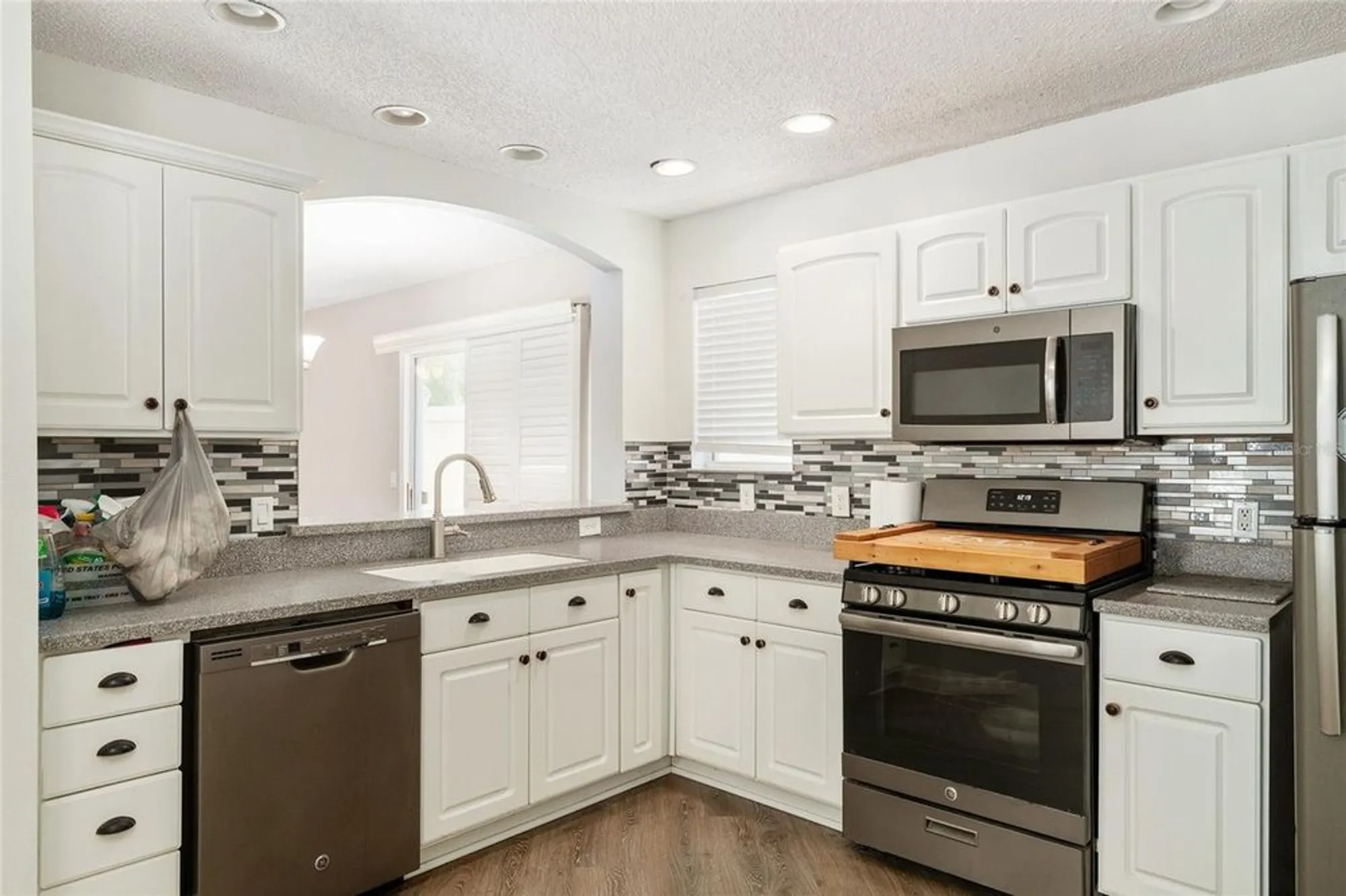 Property Slideshow image 24 of 28 | 1410 natalie ln, The Villages, FL, 32162