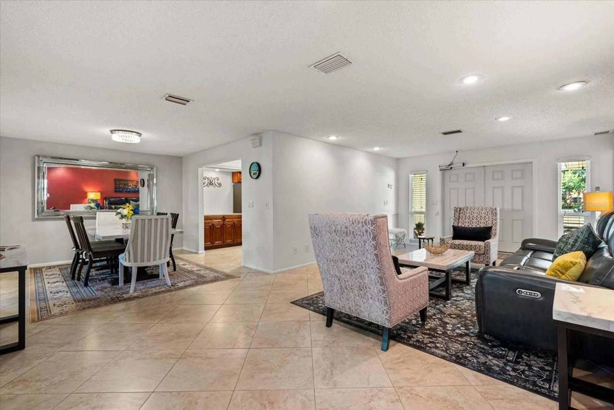 Property Slideshow image 8 of 29 | 6916 w country club dr n # 9b, Sarasota, FL, 34243