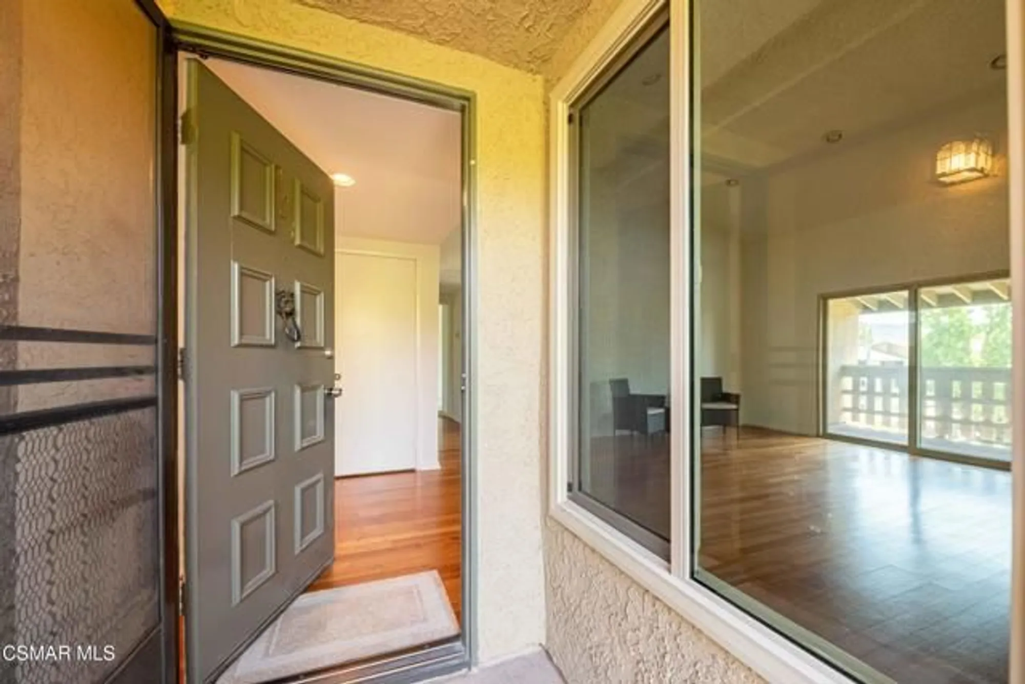 Property Slideshow image 4 of 34 | 460 arbor lane ct apt 203, Thousand Oaks, CA, 91360