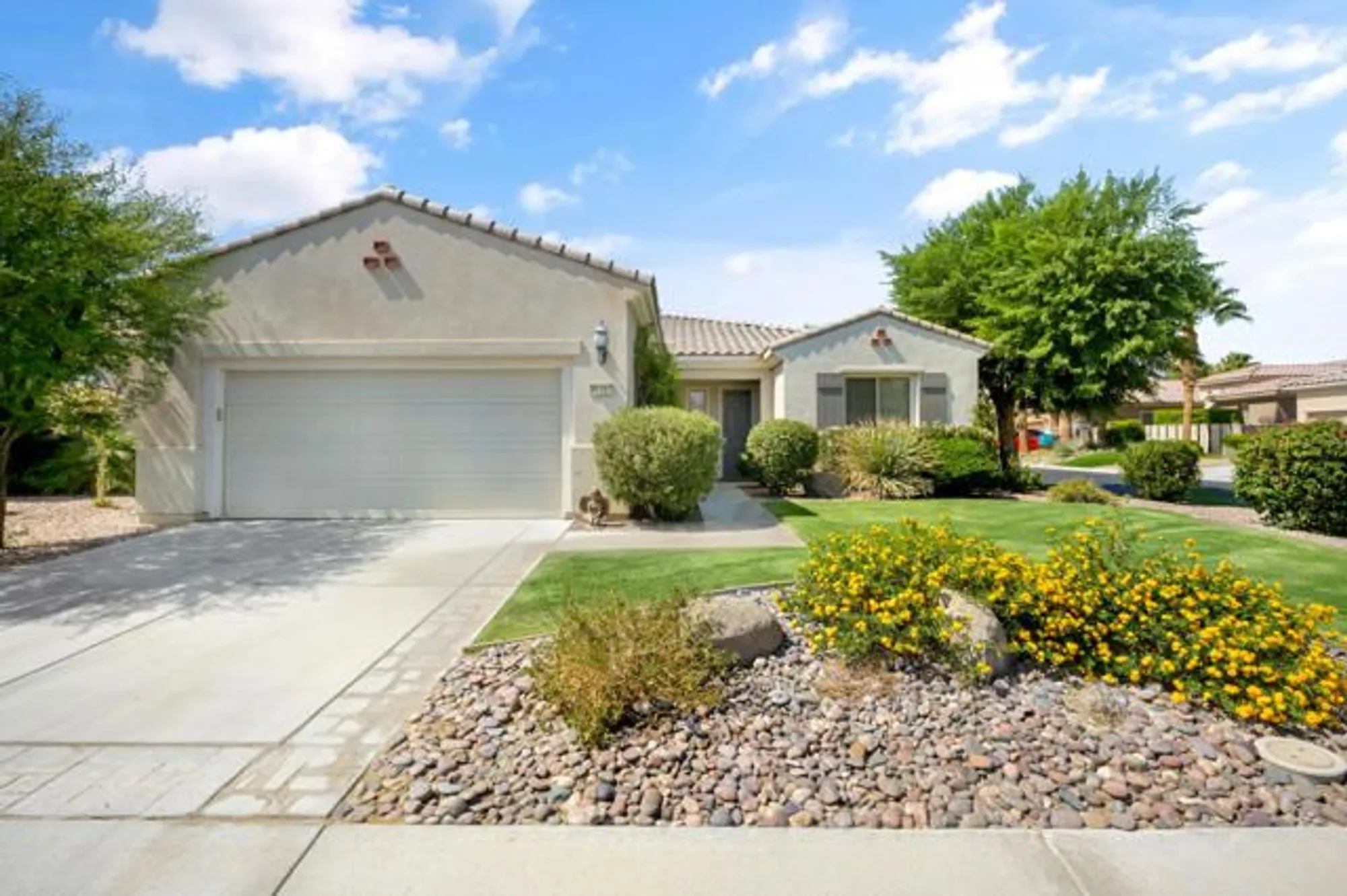 Property Slideshow image 31 of 44 | 81566 avenida sombra, Indio, CA, 92203