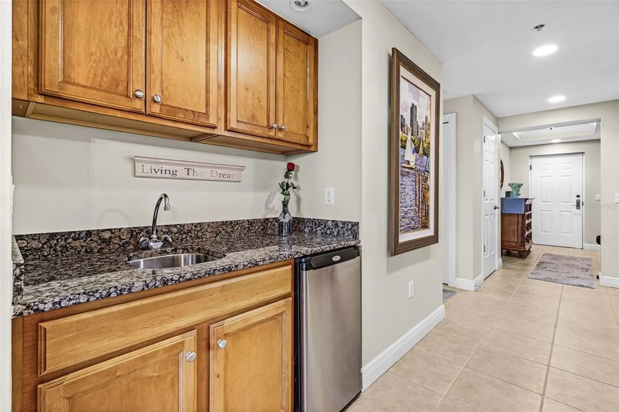 Property Slideshow image 10 of 54 | 3329 sunset key cir 203, Punta Gorda, FL, 33955