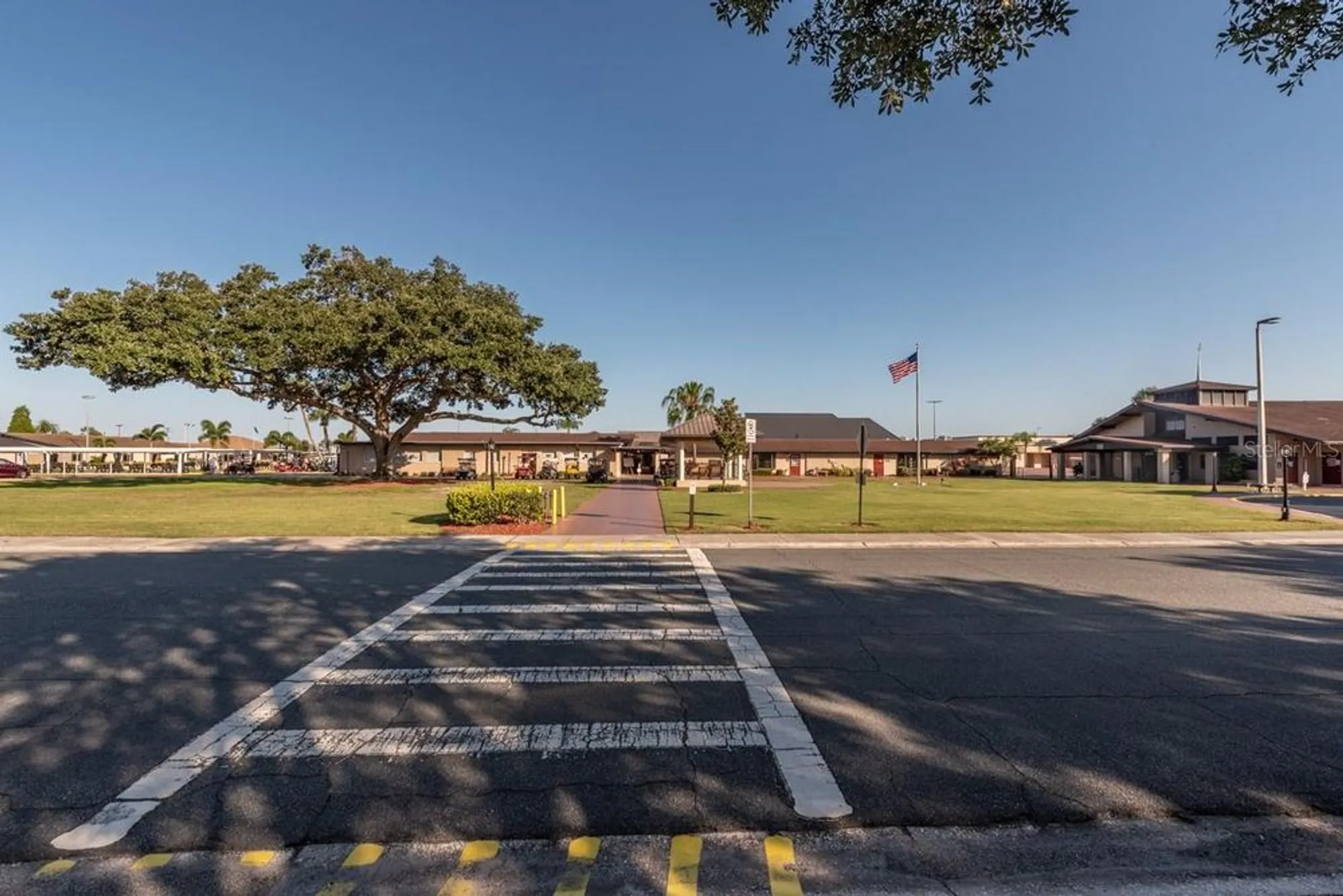 Property Slideshow image 31 of 39 | 904 sun key ct, Sun City Center, FL, 33573