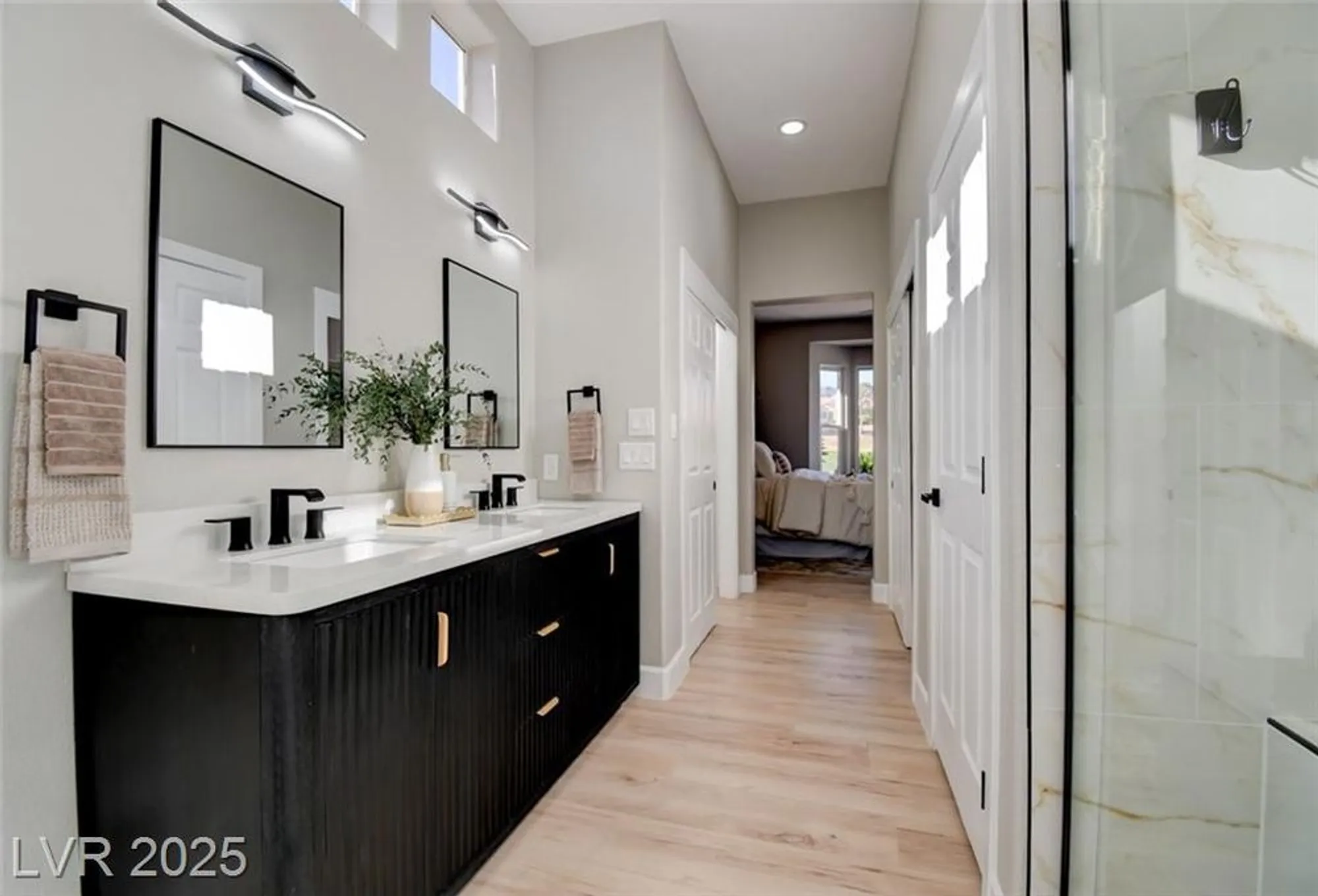 Property Slideshow image 34 of 42 | 10720 back plains dr, Las Vegas, NV, 89134