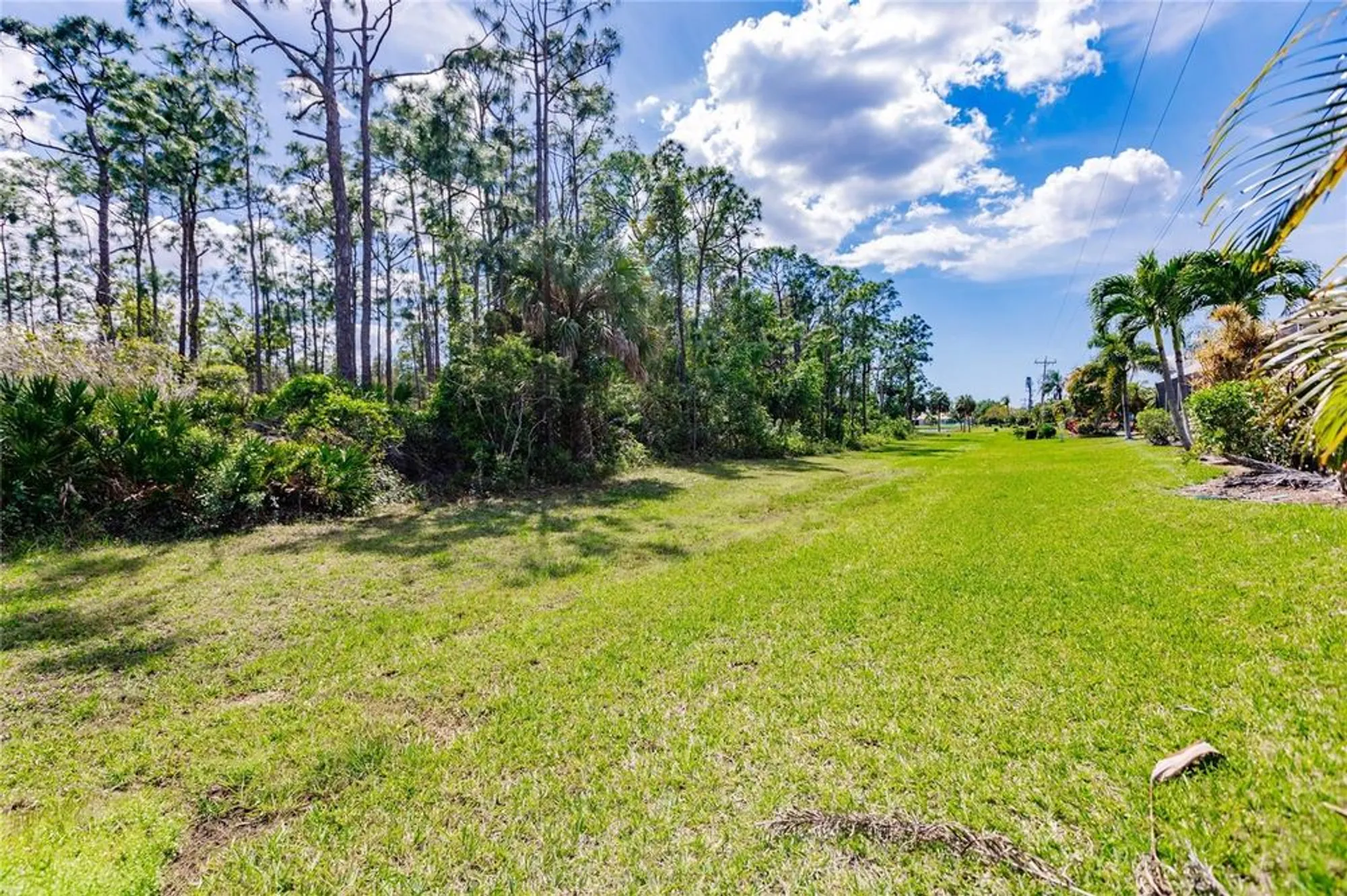 Property Slideshow image 38 of 46 | 1304 islamorada blvd, Punta Gorda, FL, 33955