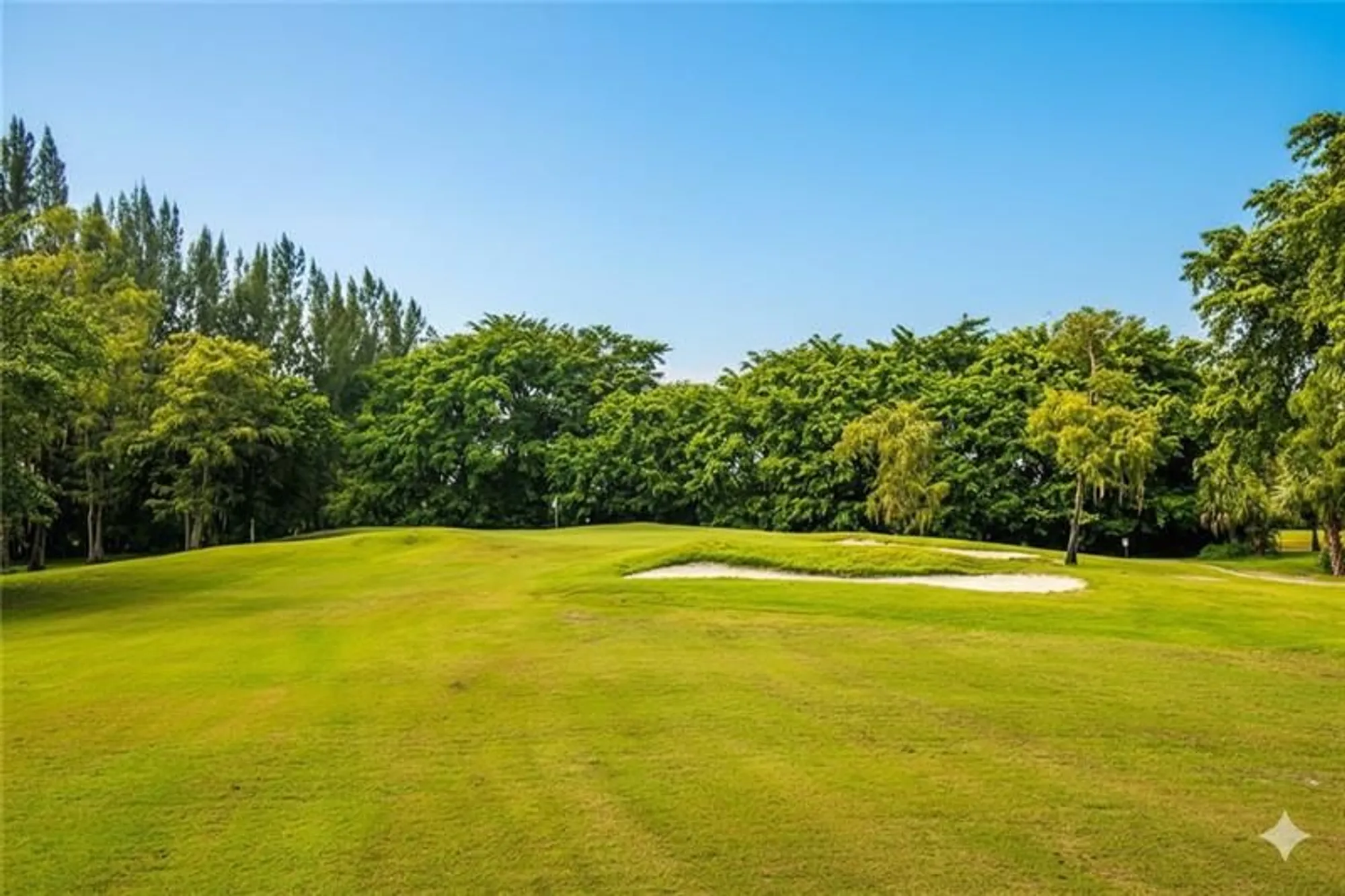 Property Slideshow image 24 of 32 | 8150 w mcnab rd 312, Tamarac, FL, 33321