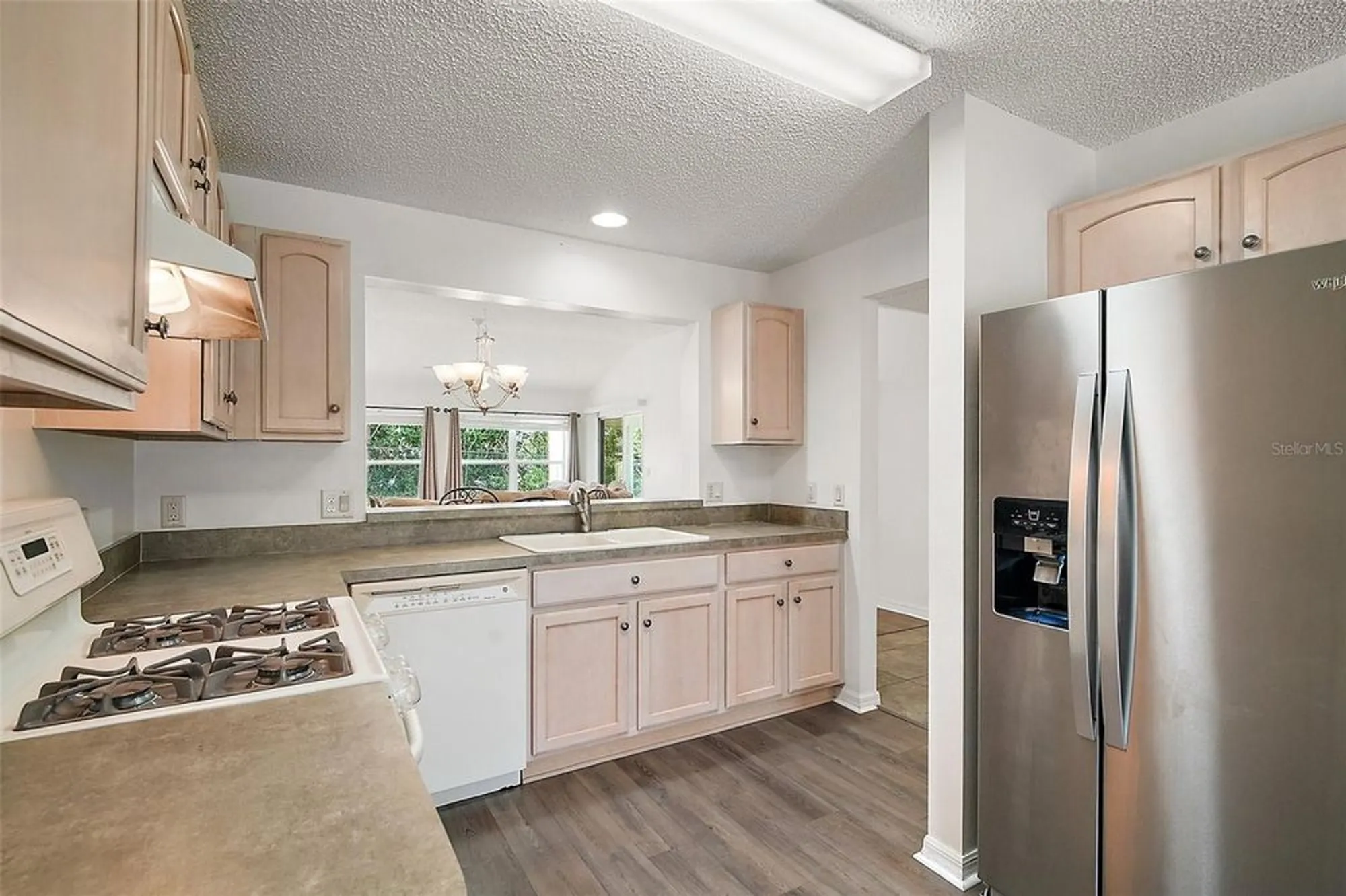 Property Slideshow image 13 of 21 | 17238 se 94th coults cir, The Villages, FL, 32162