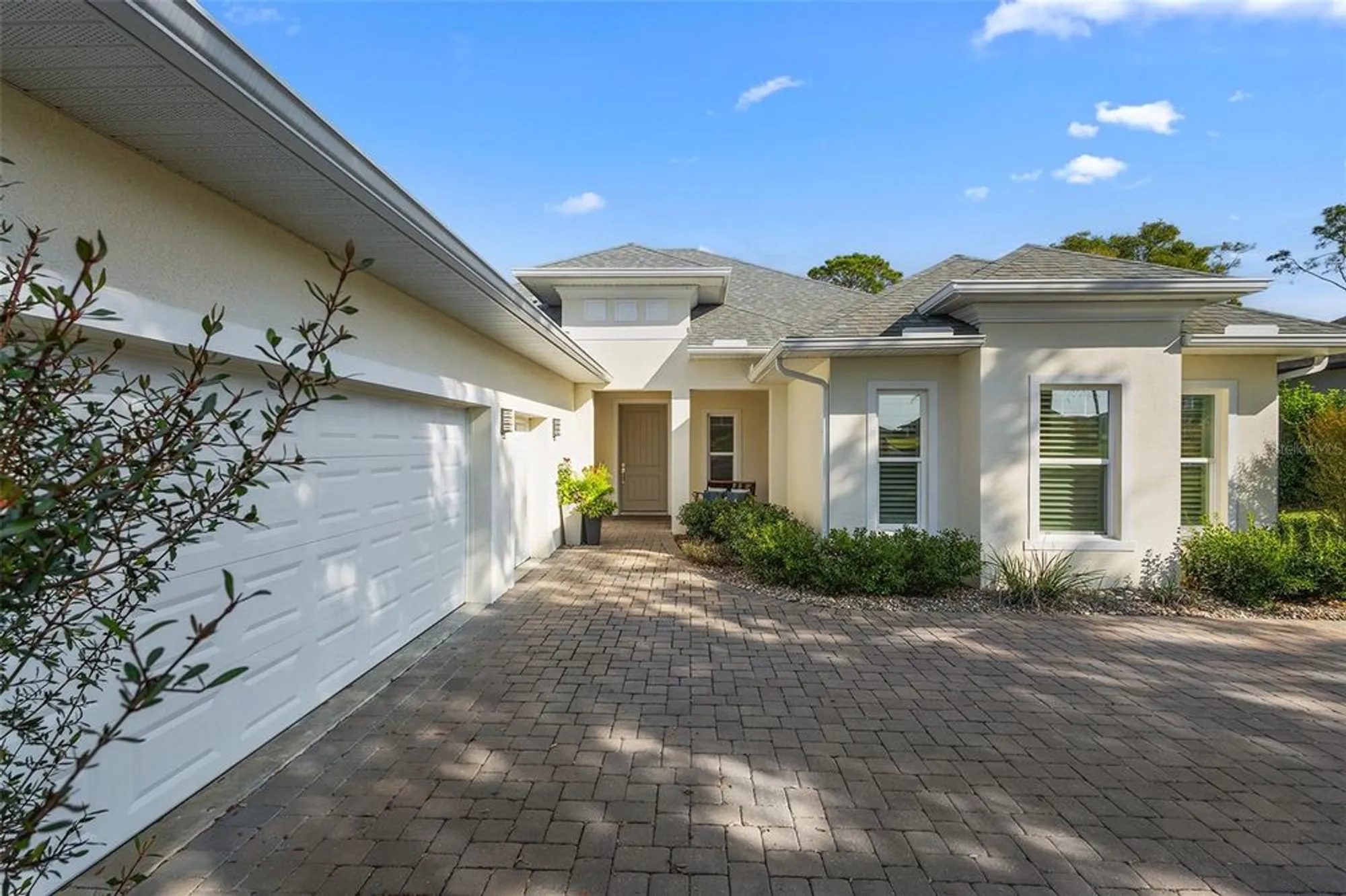 Property Slideshow image 48 of 62 | 5090 greens dr, Lady Lake, FL, 32159