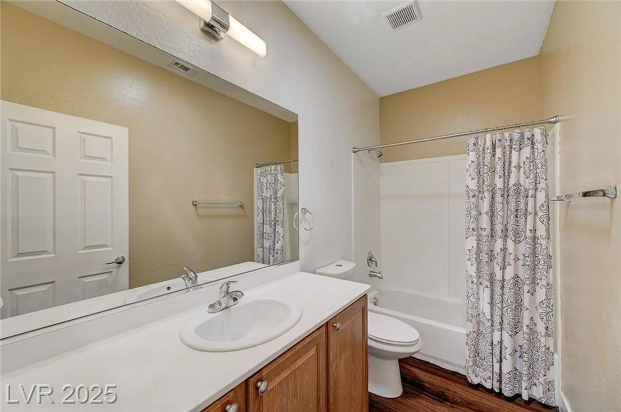 Property Slideshow image 38 of 61 | 2496 serene moon dr, Henderson, NV, 89044