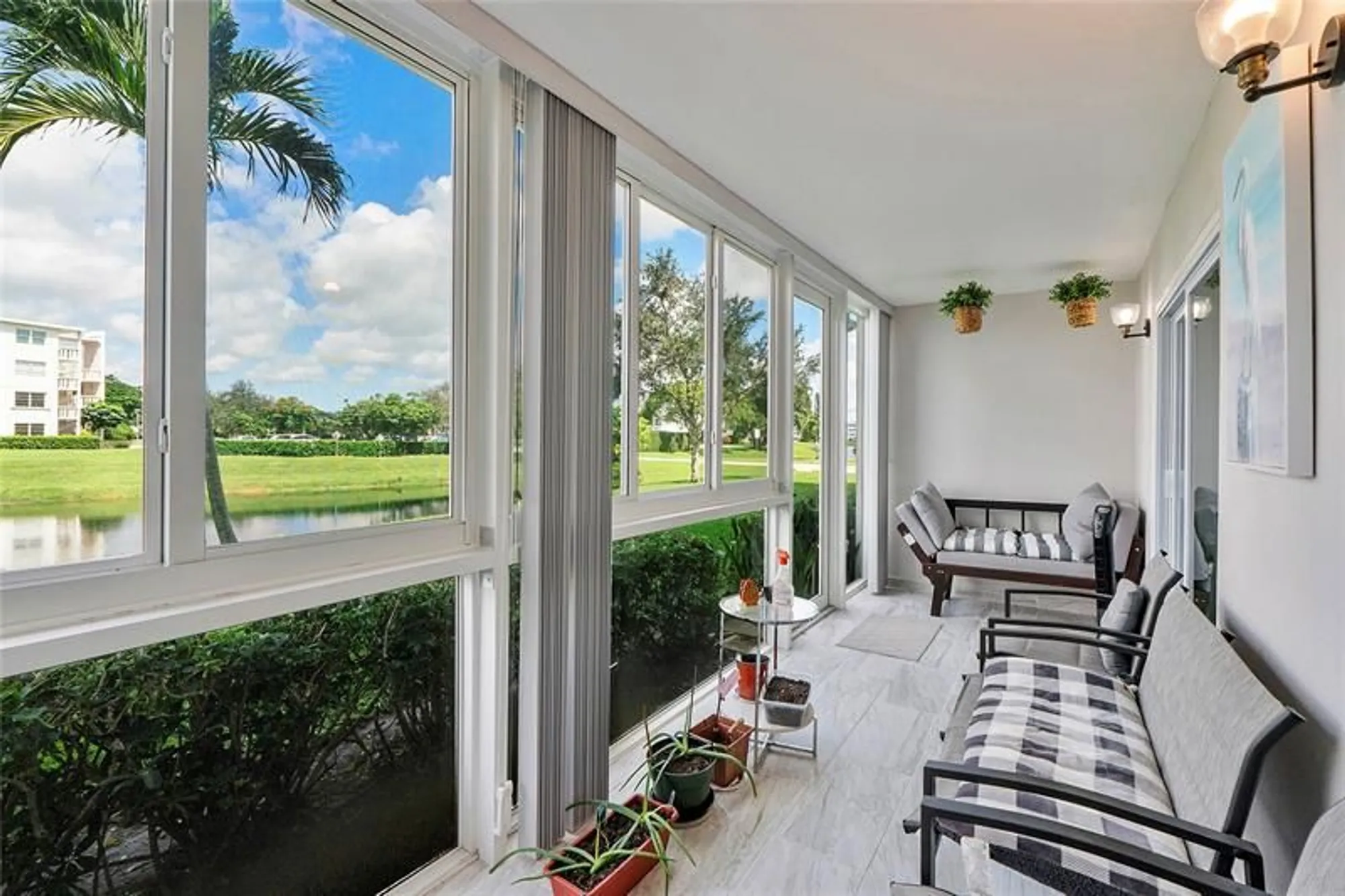 Property Slideshow image 10 of 14 | 1052 harwood e # 1052, Deerfield Beach, FL, 33442