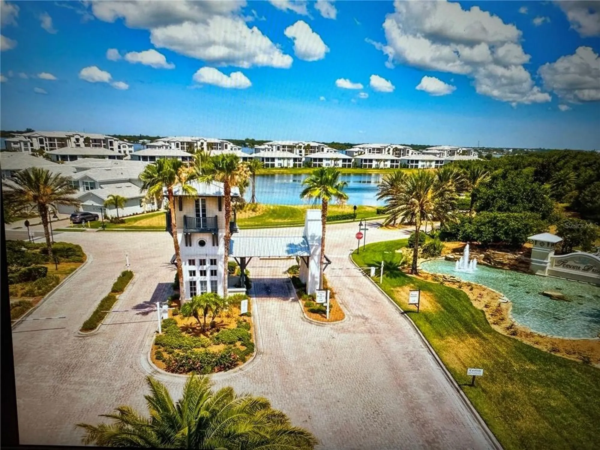 Property Slideshow image 66 of 78 | 1121 riverscape st, Bradenton, FL, 34208