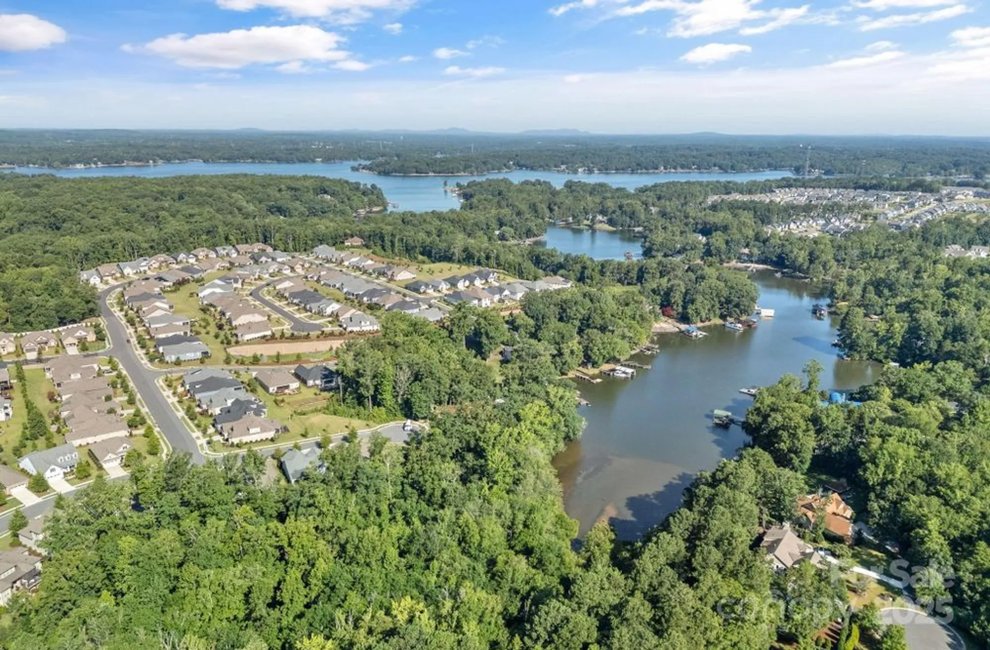 Property Slideshow image 25 of 31 | 12018 cove ct, Charlotte, NC, 28278