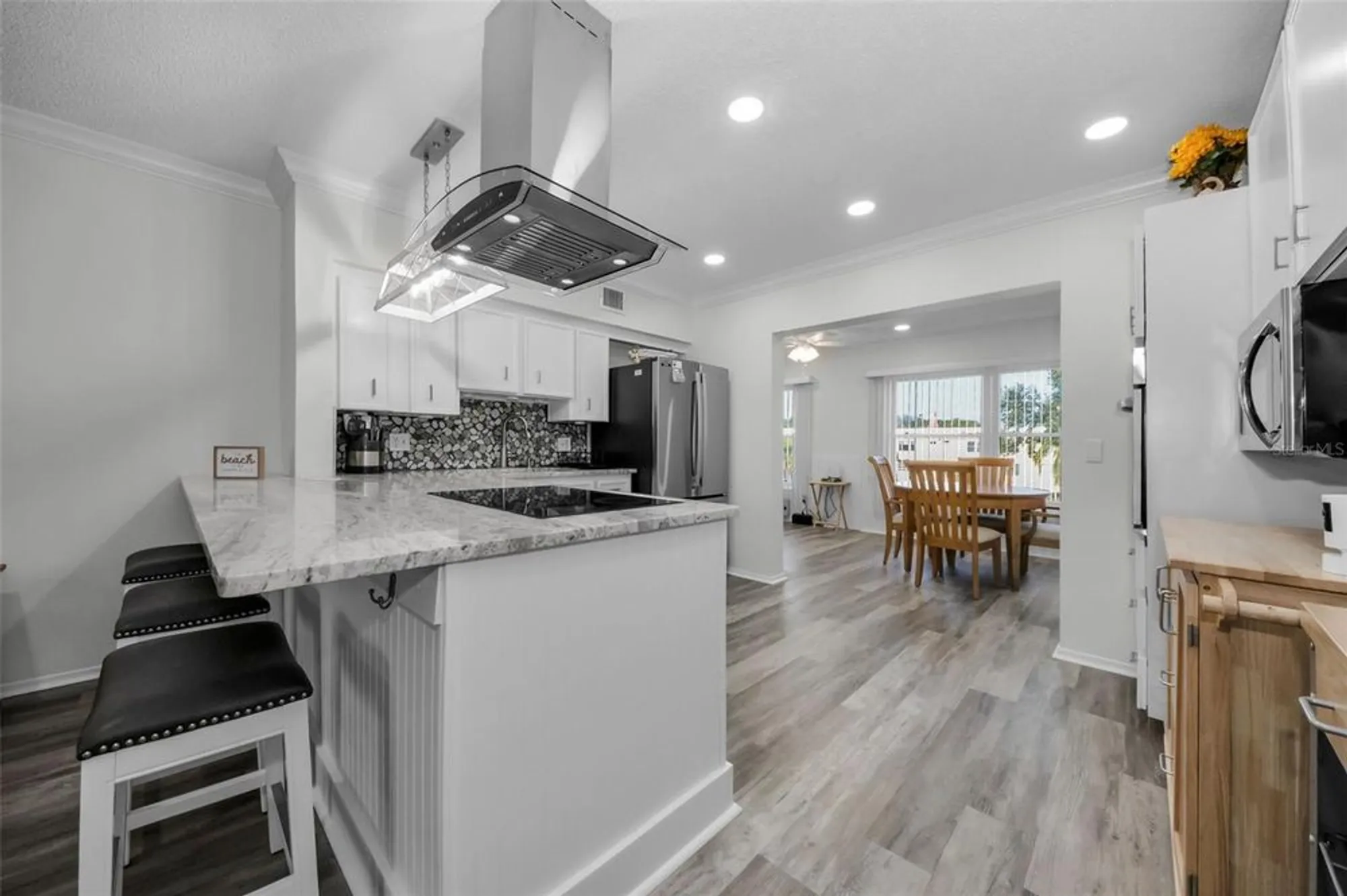 Property Slideshow image 12 of 58 | 2430 florentine way 44, Clearwater, FL, 33763