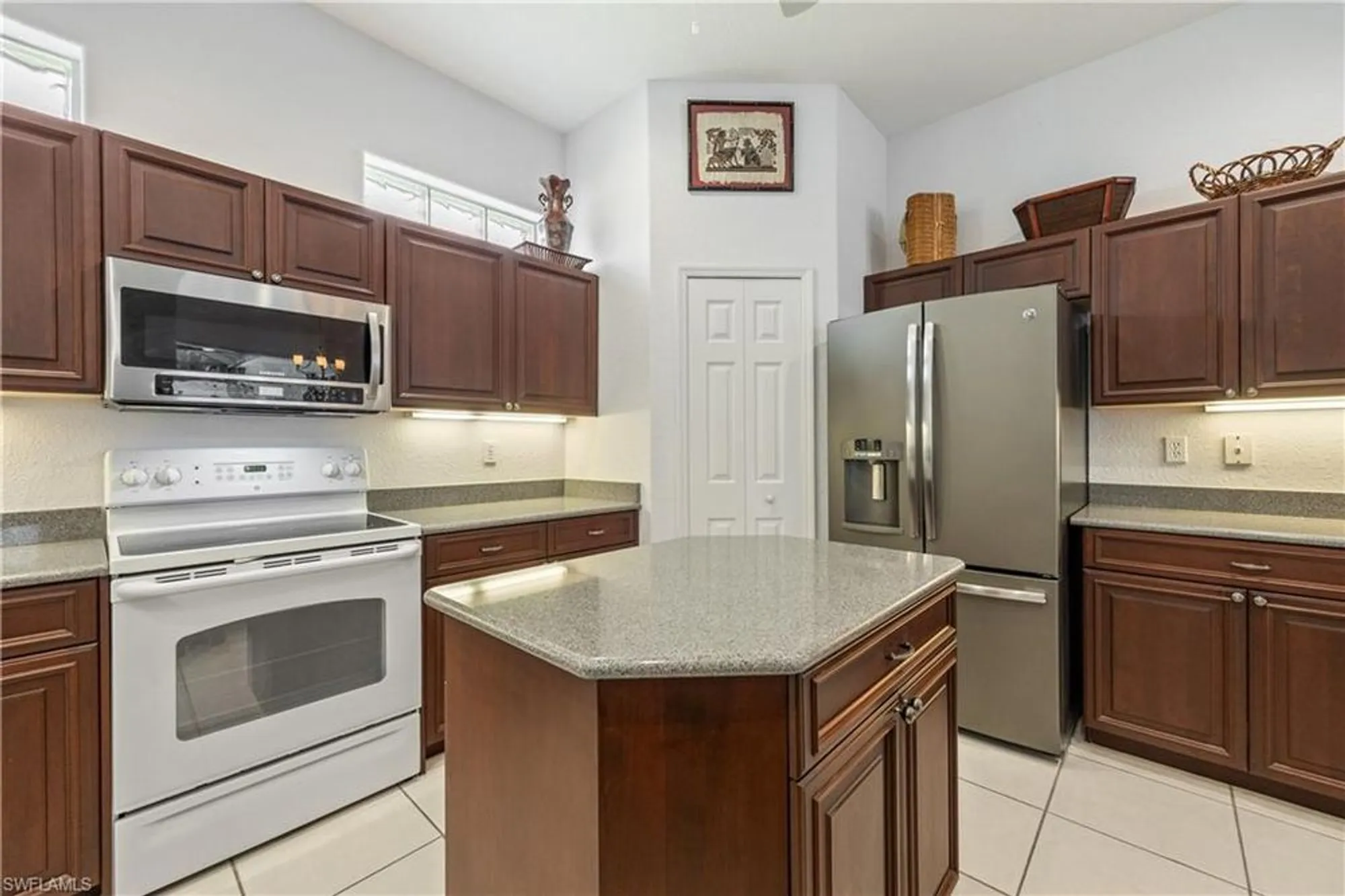 Property Slideshow image 8 of 33 | 4081 marianne key rd, Punta Gorda, FL, 33955