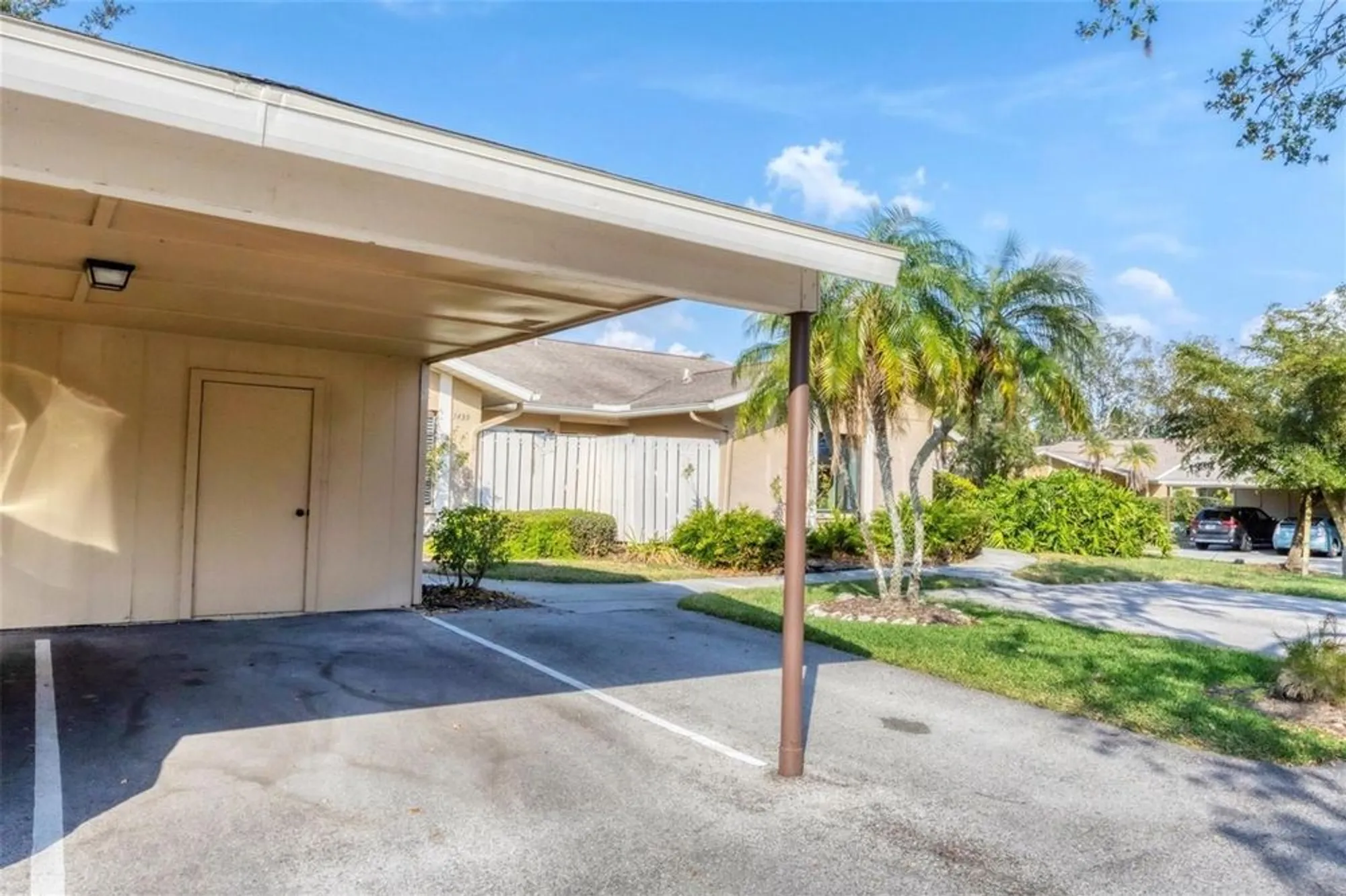 Property Slideshow image 38 of 51 | 3443 tallywood cir 7061, Sarasota, FL, 34237