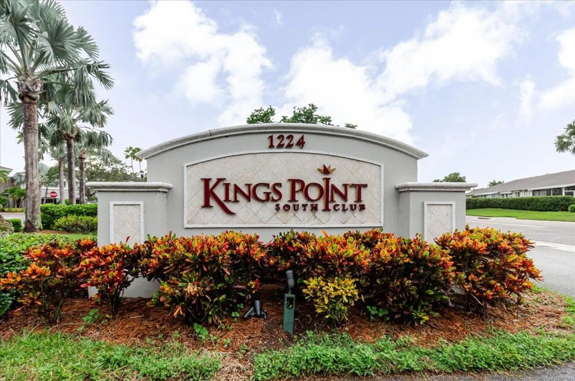 Property Slideshow image 55 of 63 | 2209 grenadier dr, Sun City Center, FL, 33573