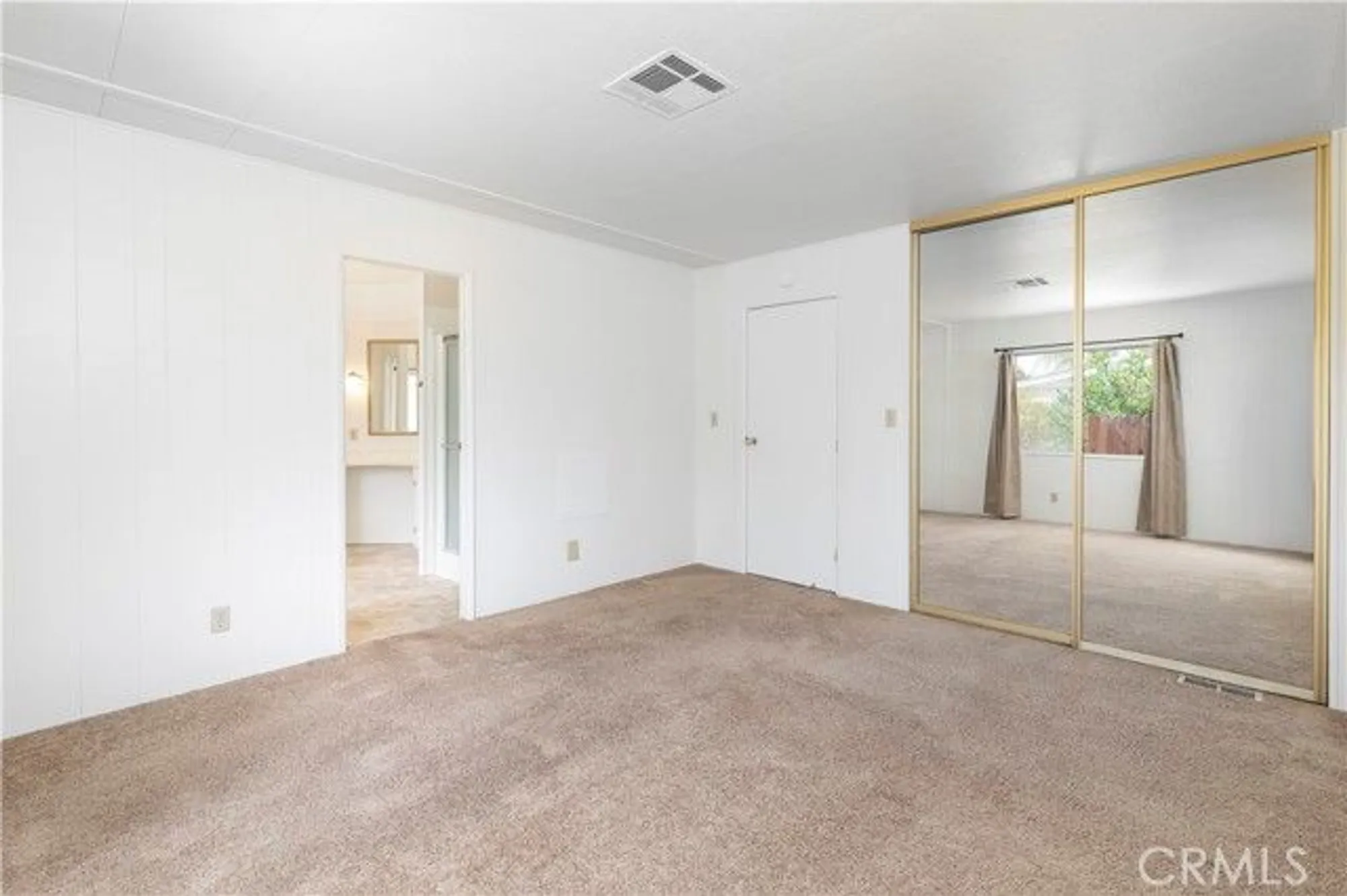 Property Slideshow image 23 of 34 | 2918 dogwood way, Hemet, CA, 92545