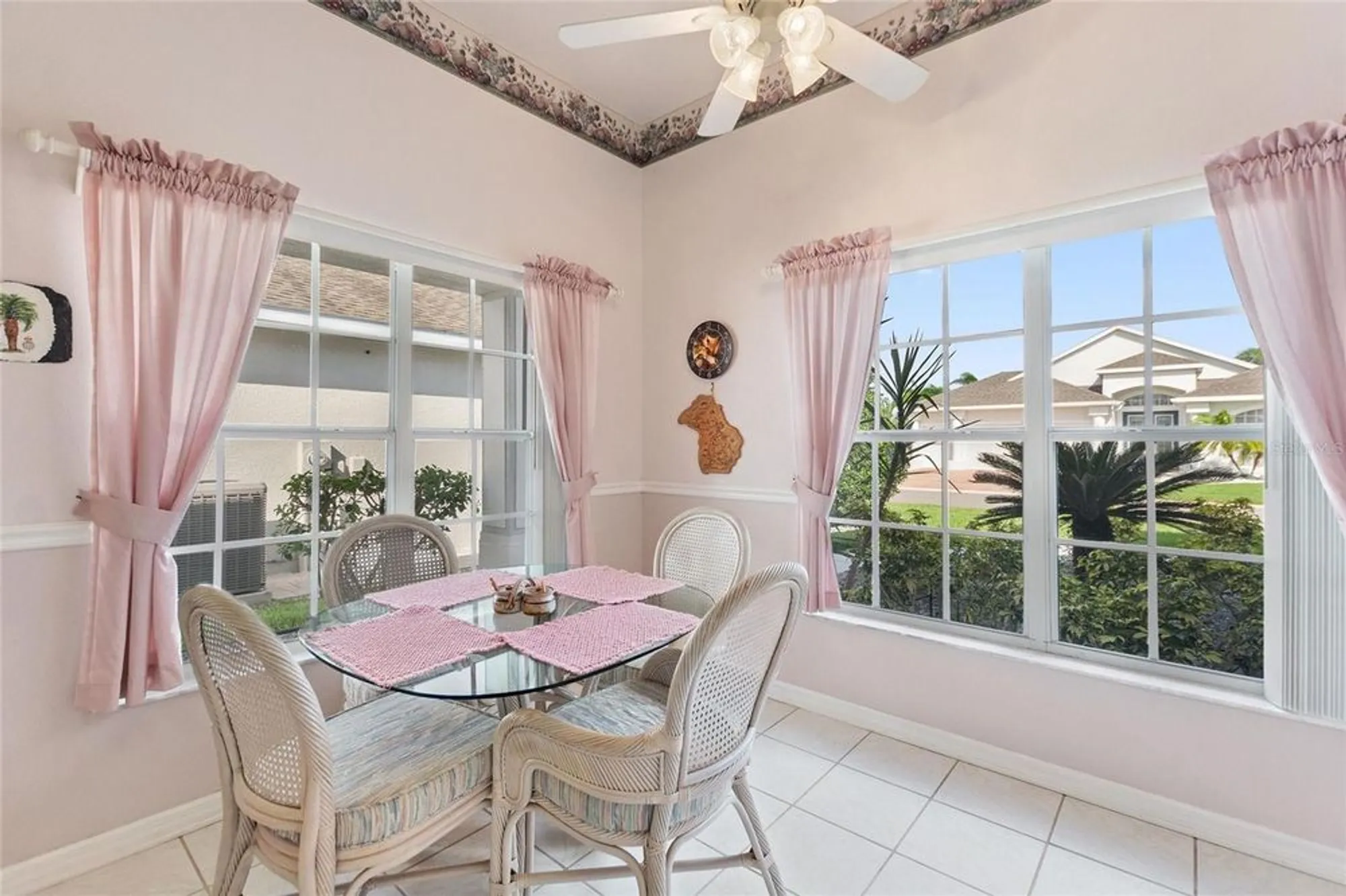 Property Slideshow image 13 of 56 | 247 travis ln, Davenport, FL, 33837